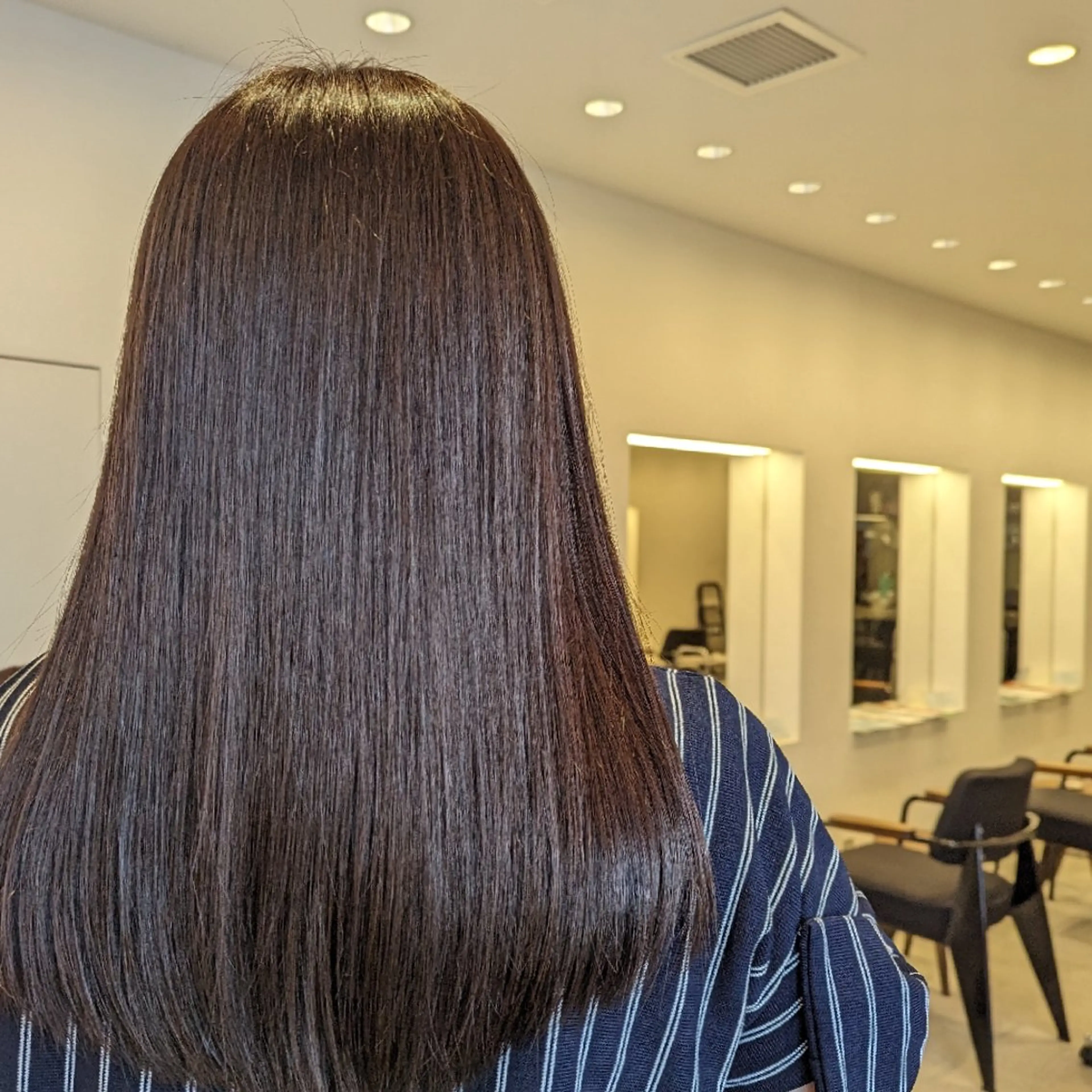 カラー ブラウンカラー coin□ yukaのヘアスタイル