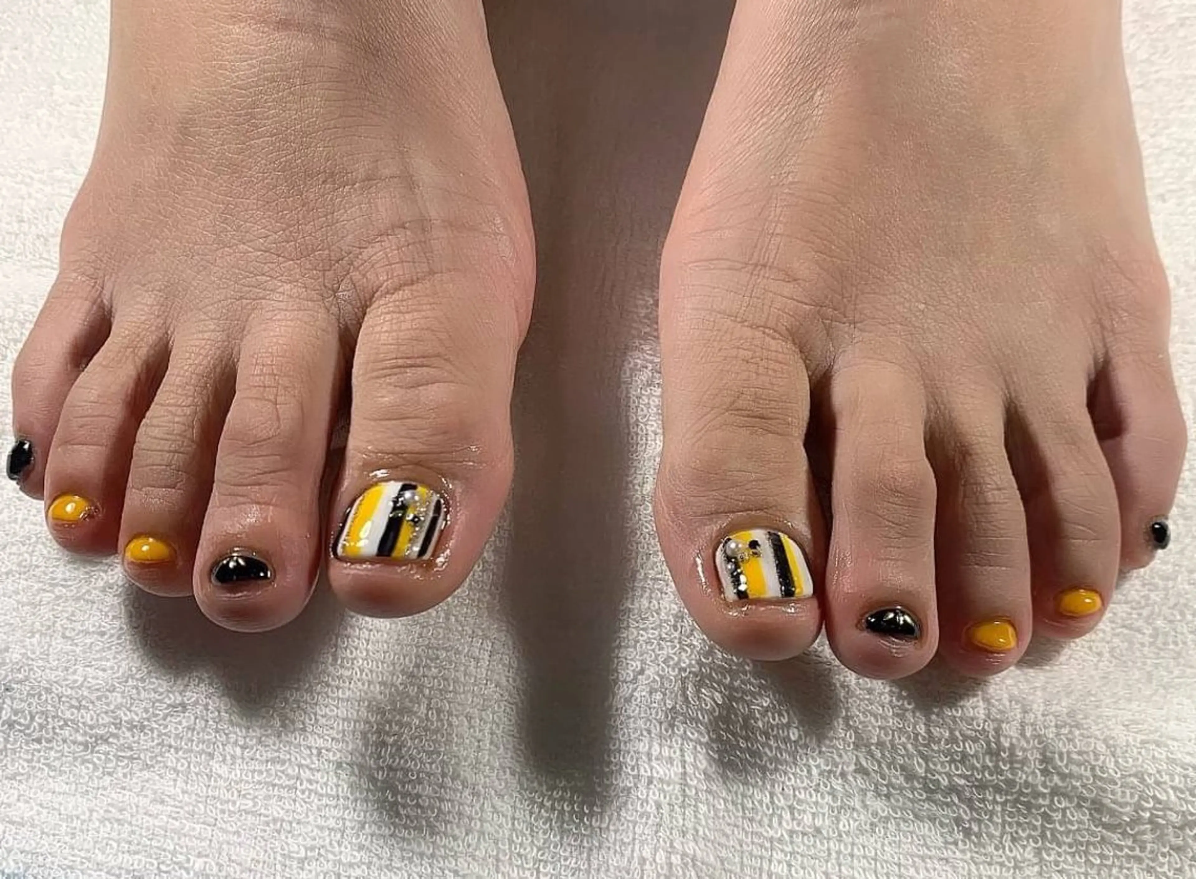 ネイル ハンドネイル フットネイル MHR nailのネイルデザイン