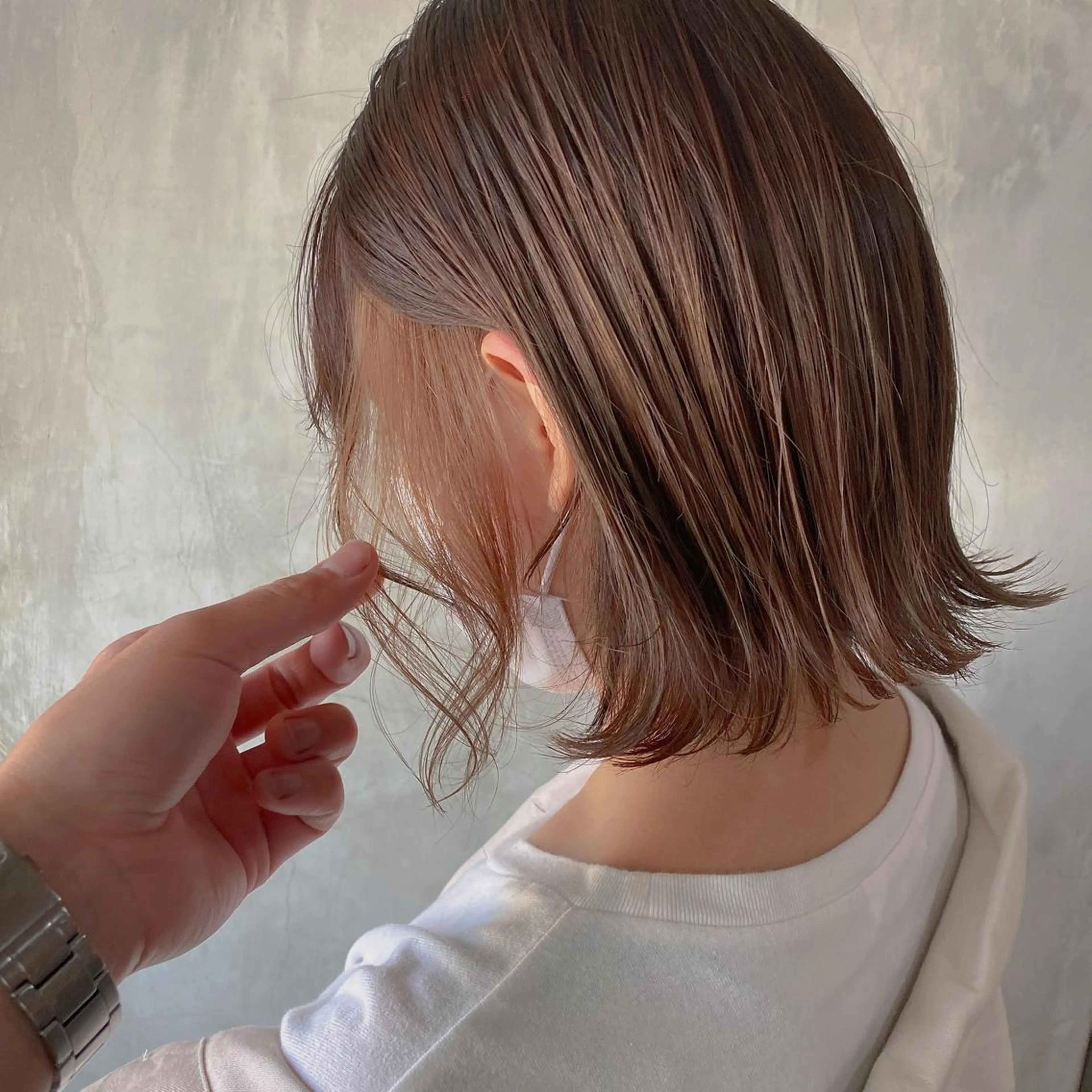 ショート カラー ヘアアレンジ 切りっぱなしボブ/ デザインカラー店長のヘアスタイル