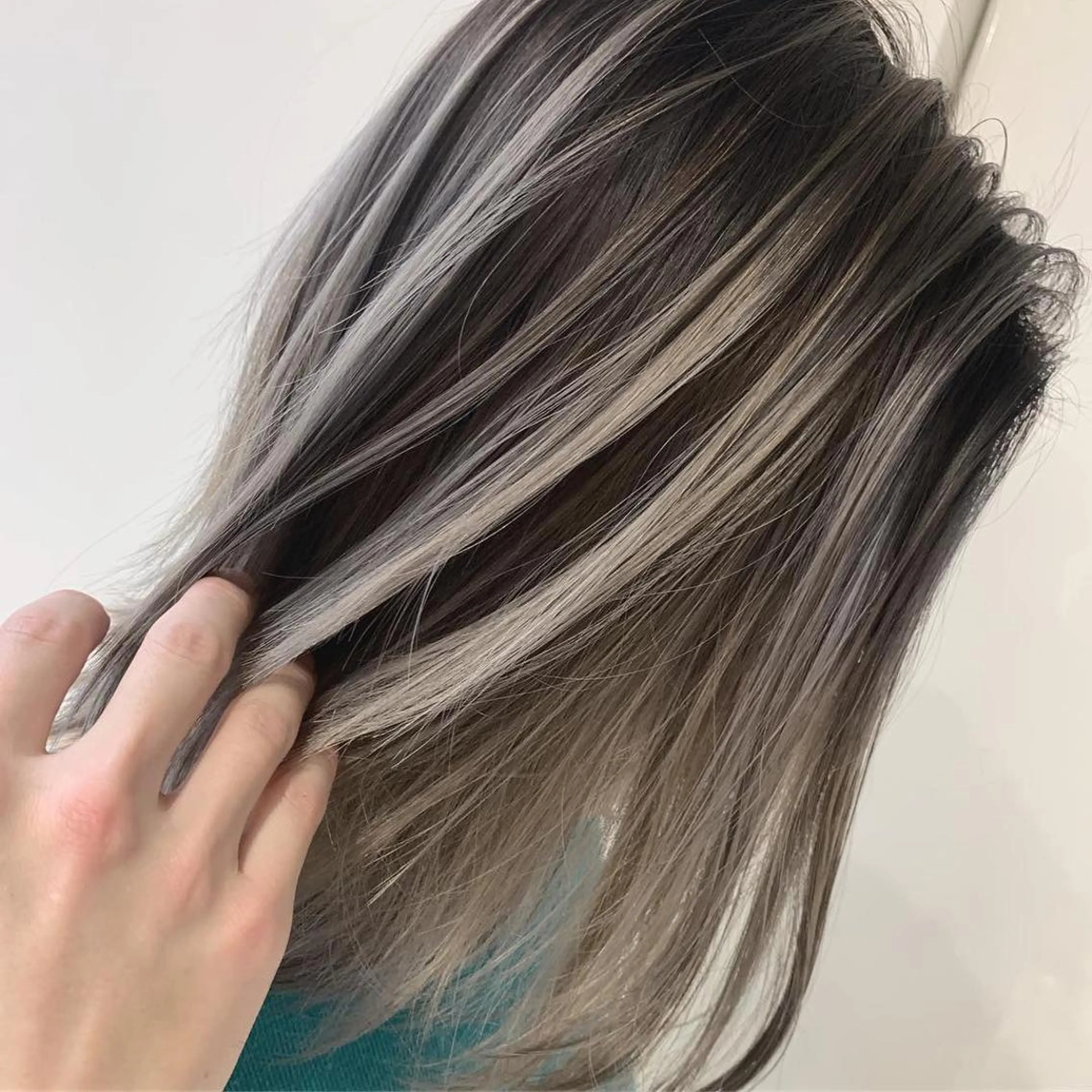 ショート カラー ヘアアレンジ 髪質改善land千葉所属・阿部 圭悟のヘアスタイル