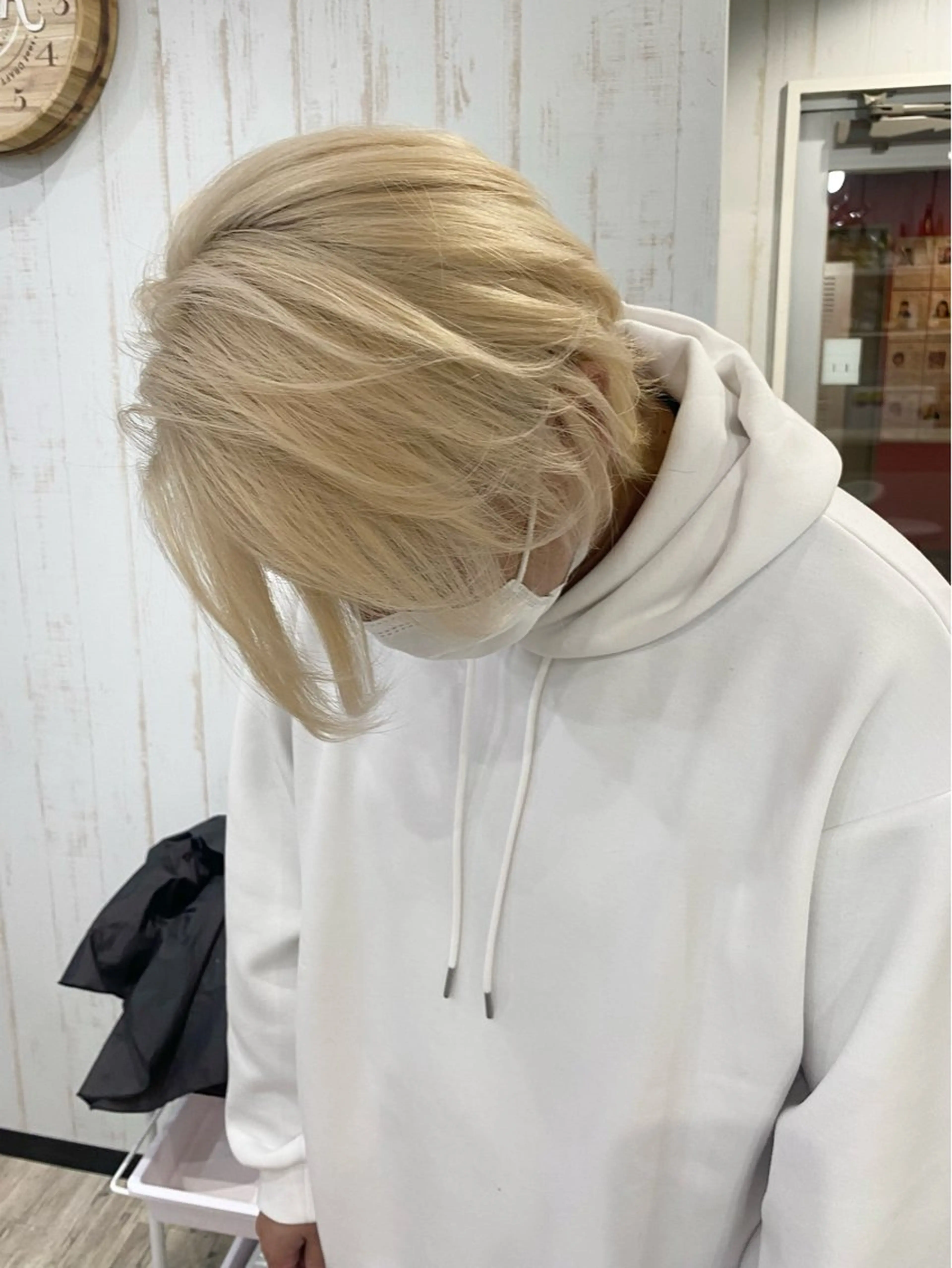 ショート カラー メンズ メンズブリーチ ブリーチ 渋谷デザインカラー 🎀ハイトーンのヘアスタイル