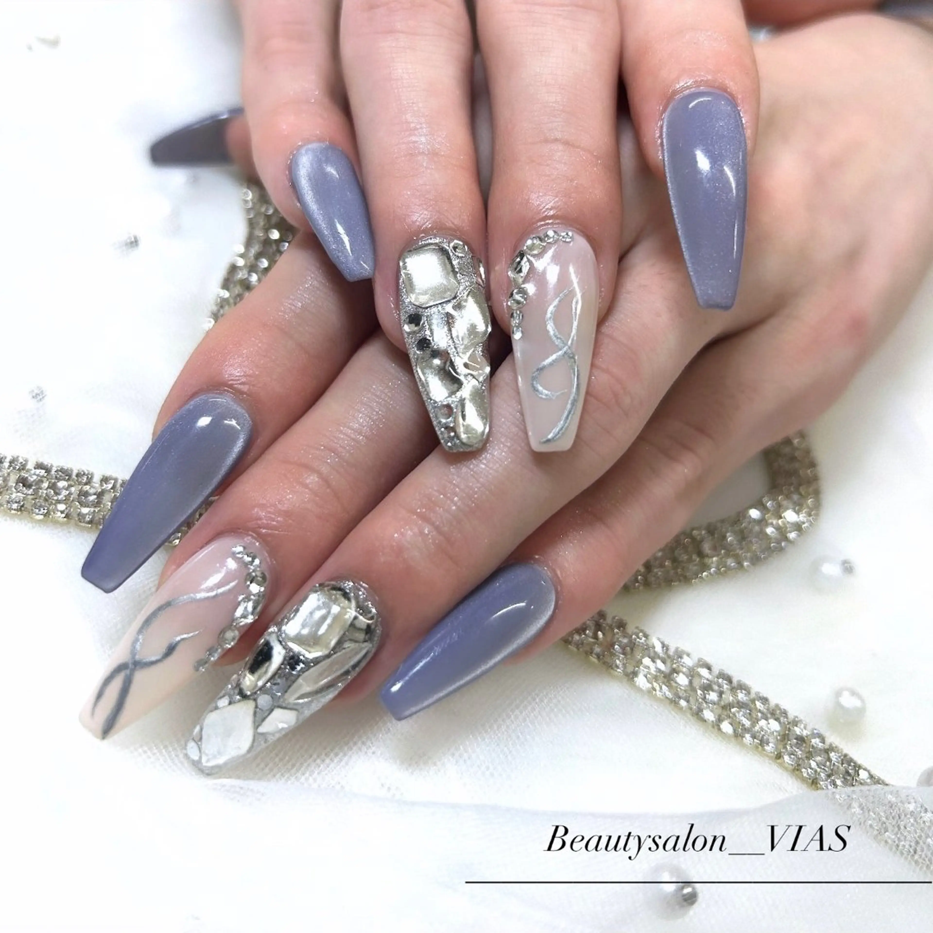 ネイル ハンドネイル VIAS 〜EYE&NAIL〜のマツエク・マツパデザイン