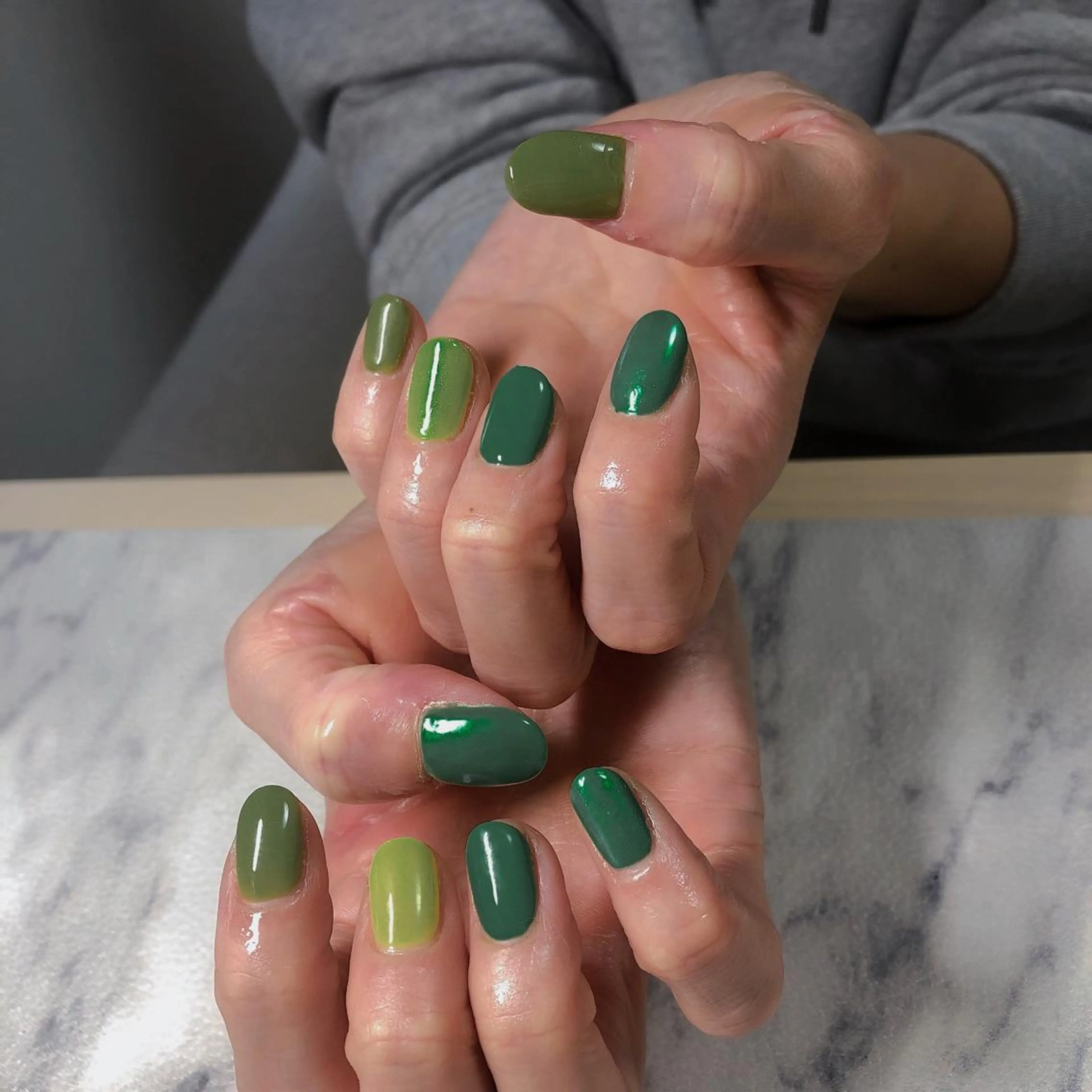 ネイル ワンカラーネイル 結城 怜菜のネイルデザイン