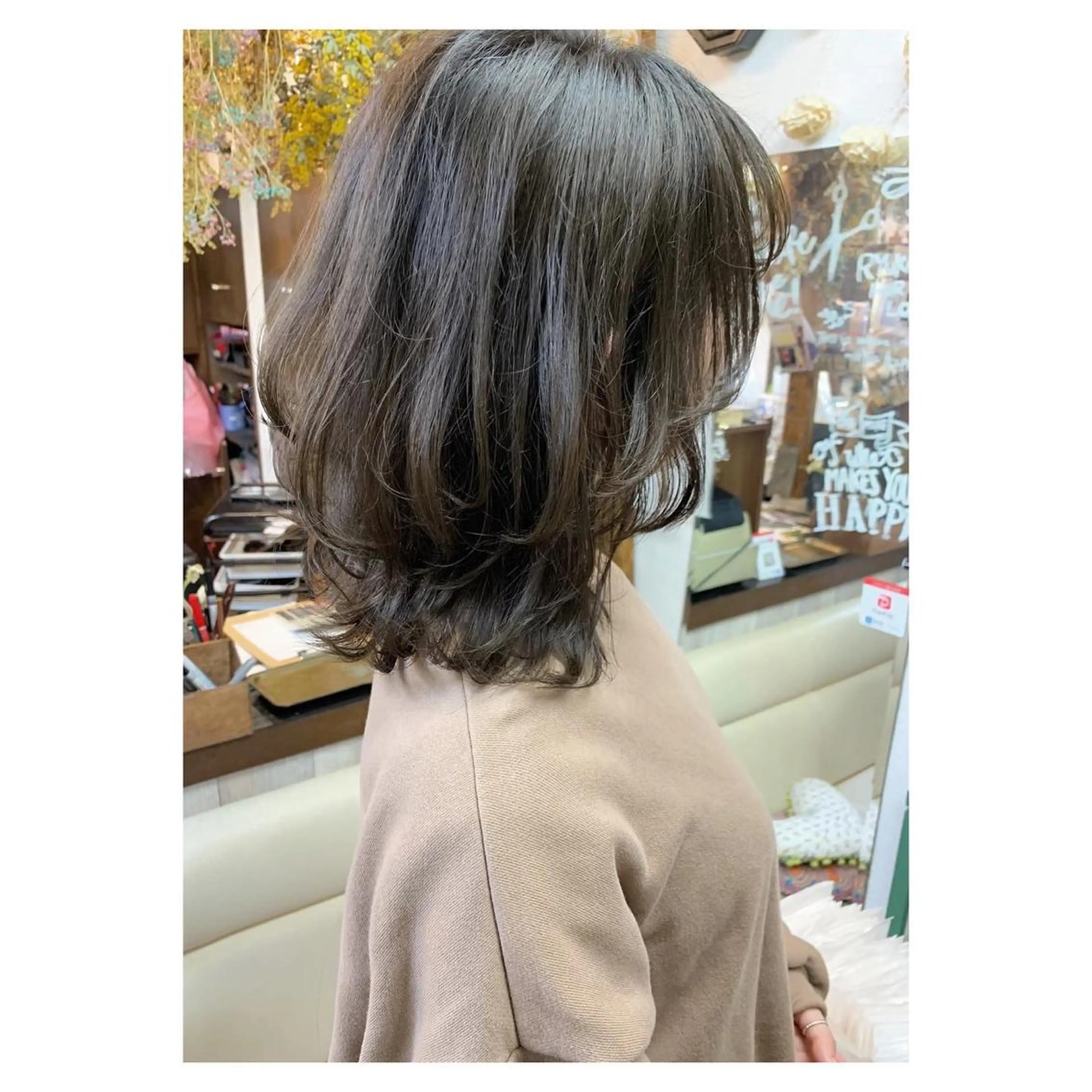 セミロング Ryuka  hair salon所属・Ryuka MAMIKAのヘアスタイル