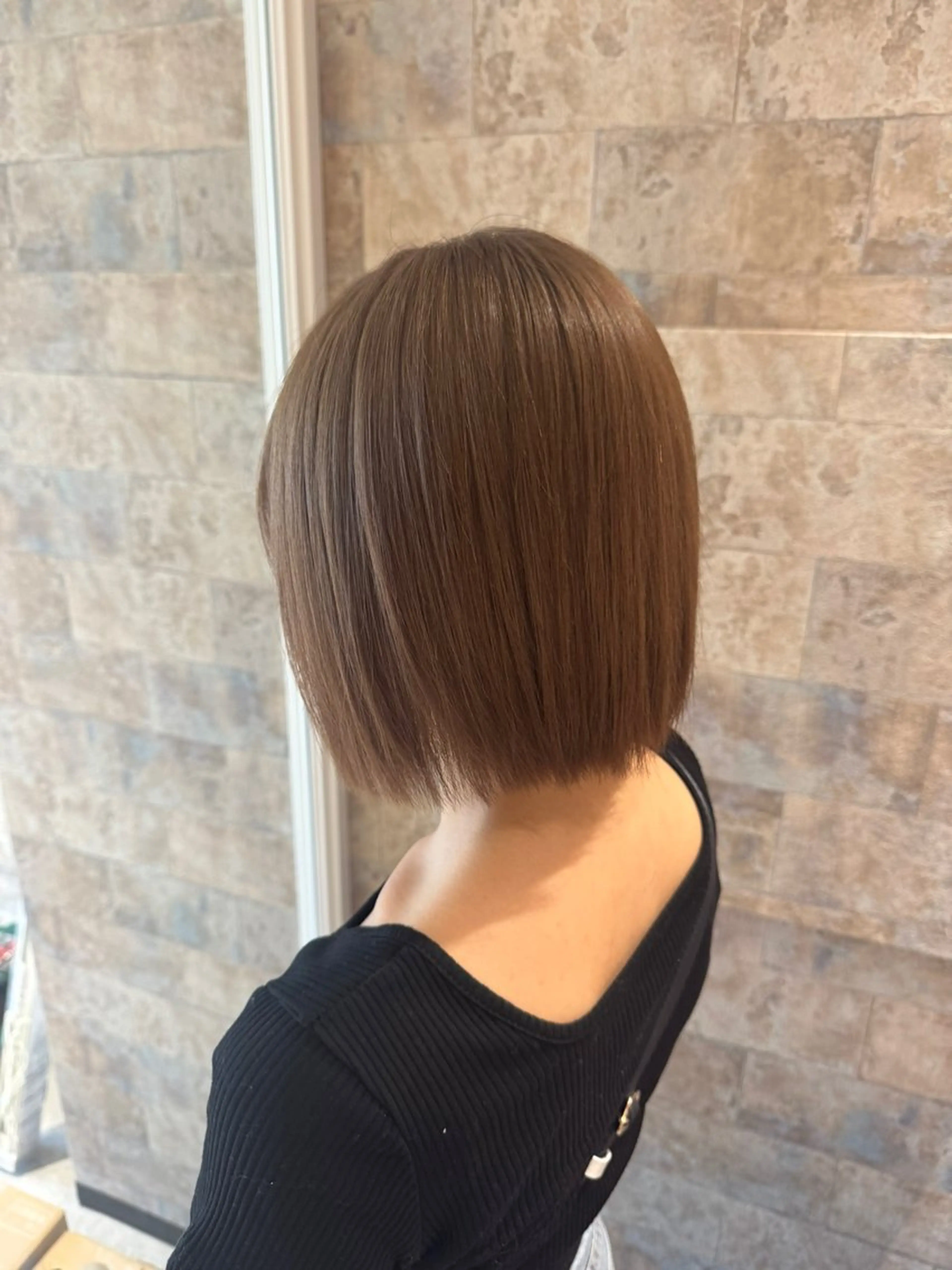 ショート ヘアカラー 土屋朱理/ Arphyのヘアスタイル