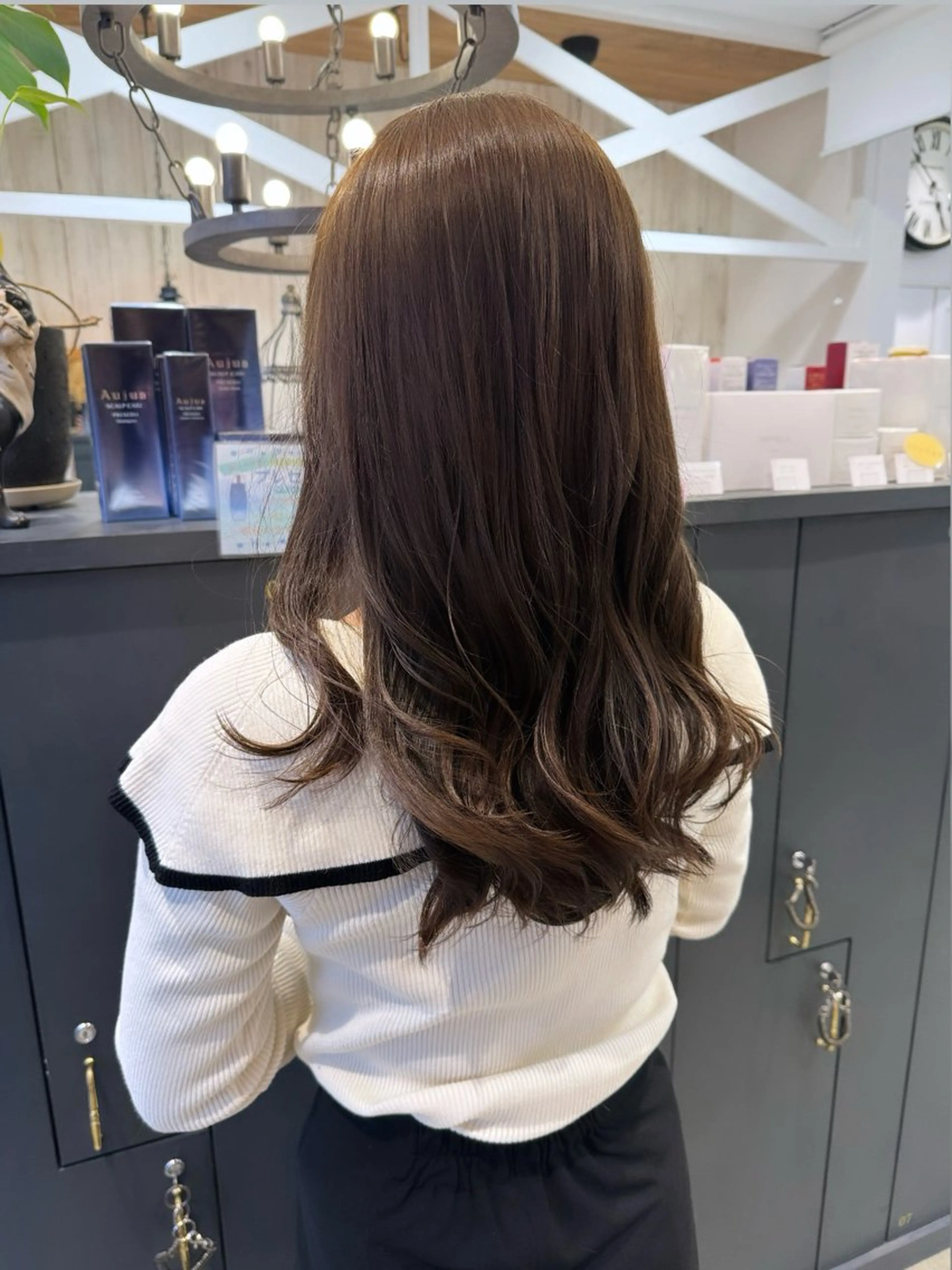 ロング カラー カット 細沼 葵のヘアスタイル