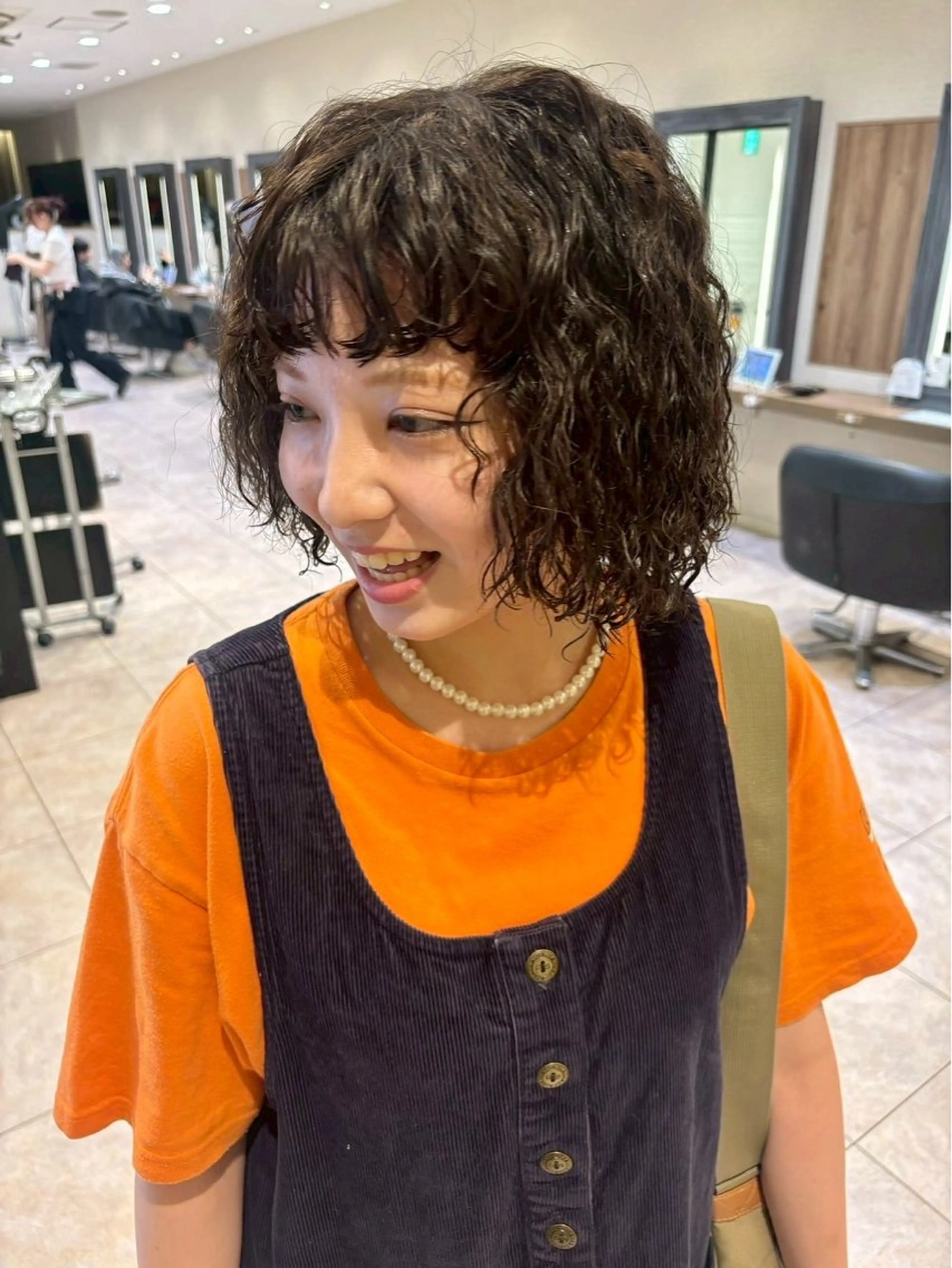 ミディアム パーマ 暖色カラー/ボブ カット👗mimiのヘアスタイル