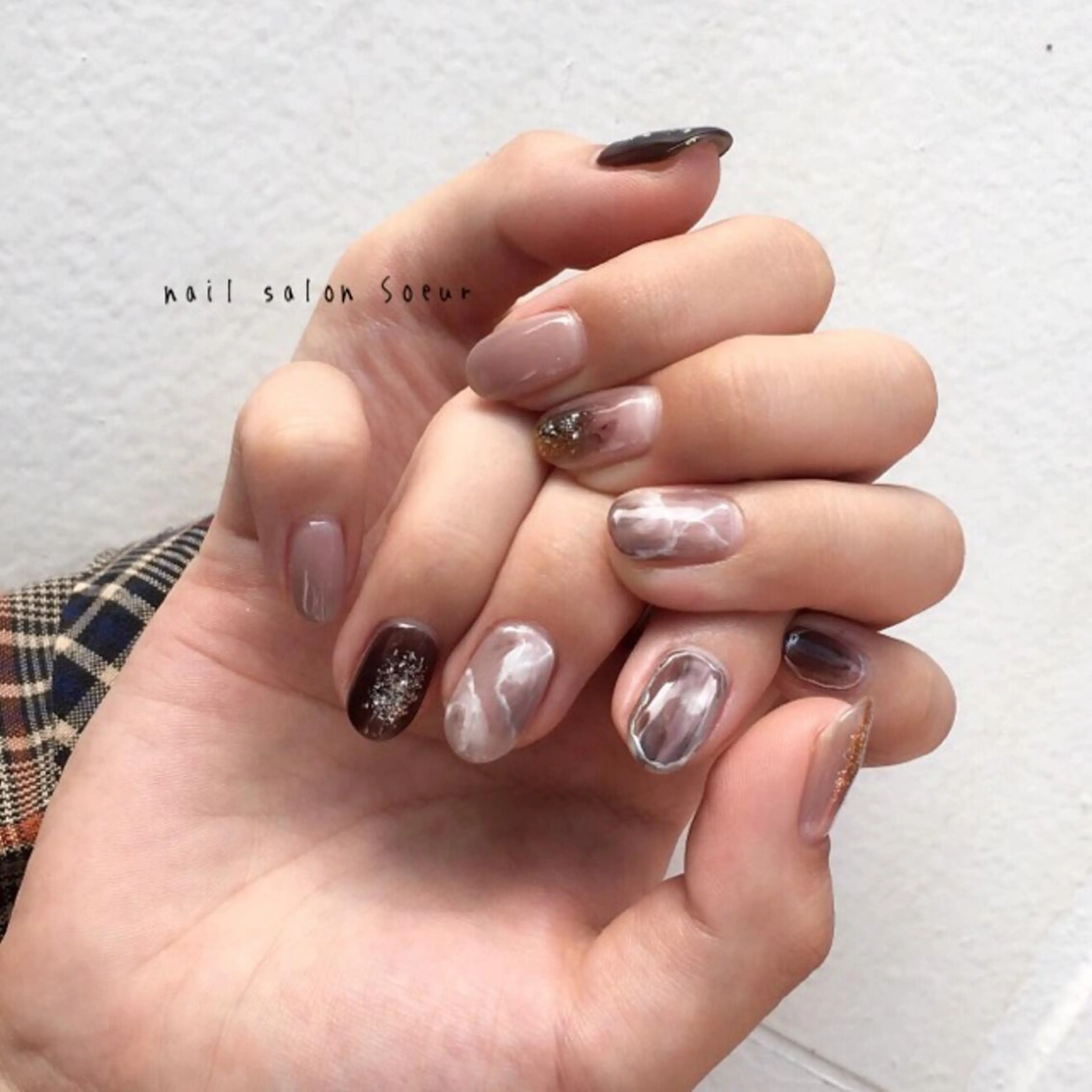 ネイル アートネイル 長さ出し ジェルネイル マットネイル ミラーネイル ハンドネイル nail salon Soeurのネイルデザイン