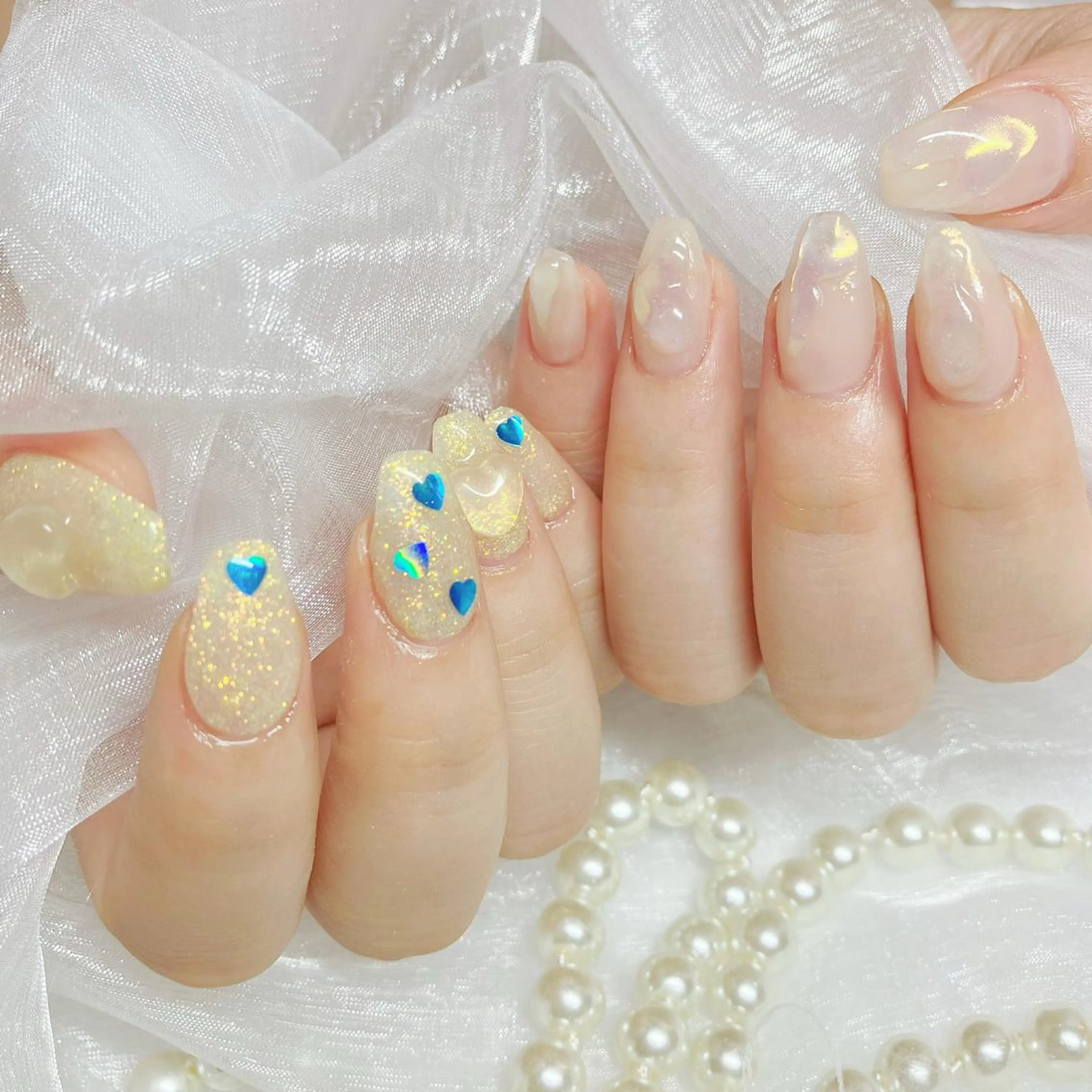 ネイル オーロラネイル フラッシュネイル ジェルネイル 氷ネイル・うるうるネイル キラキラネイル Amour baseのネイルデザイン