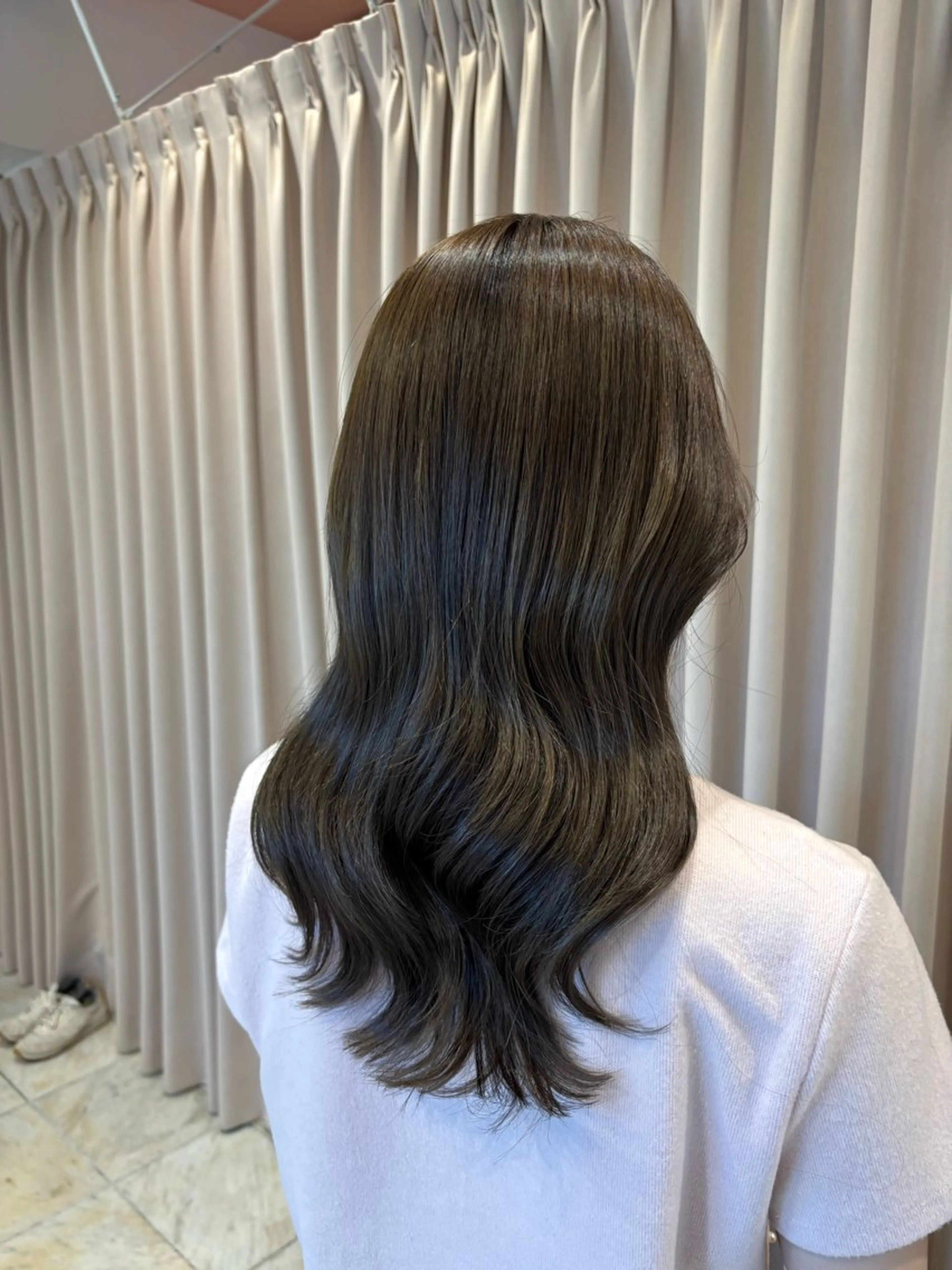 ロング カラー レシェル桑名店所属・レシェル桑名店 RINAのヘアスタイル