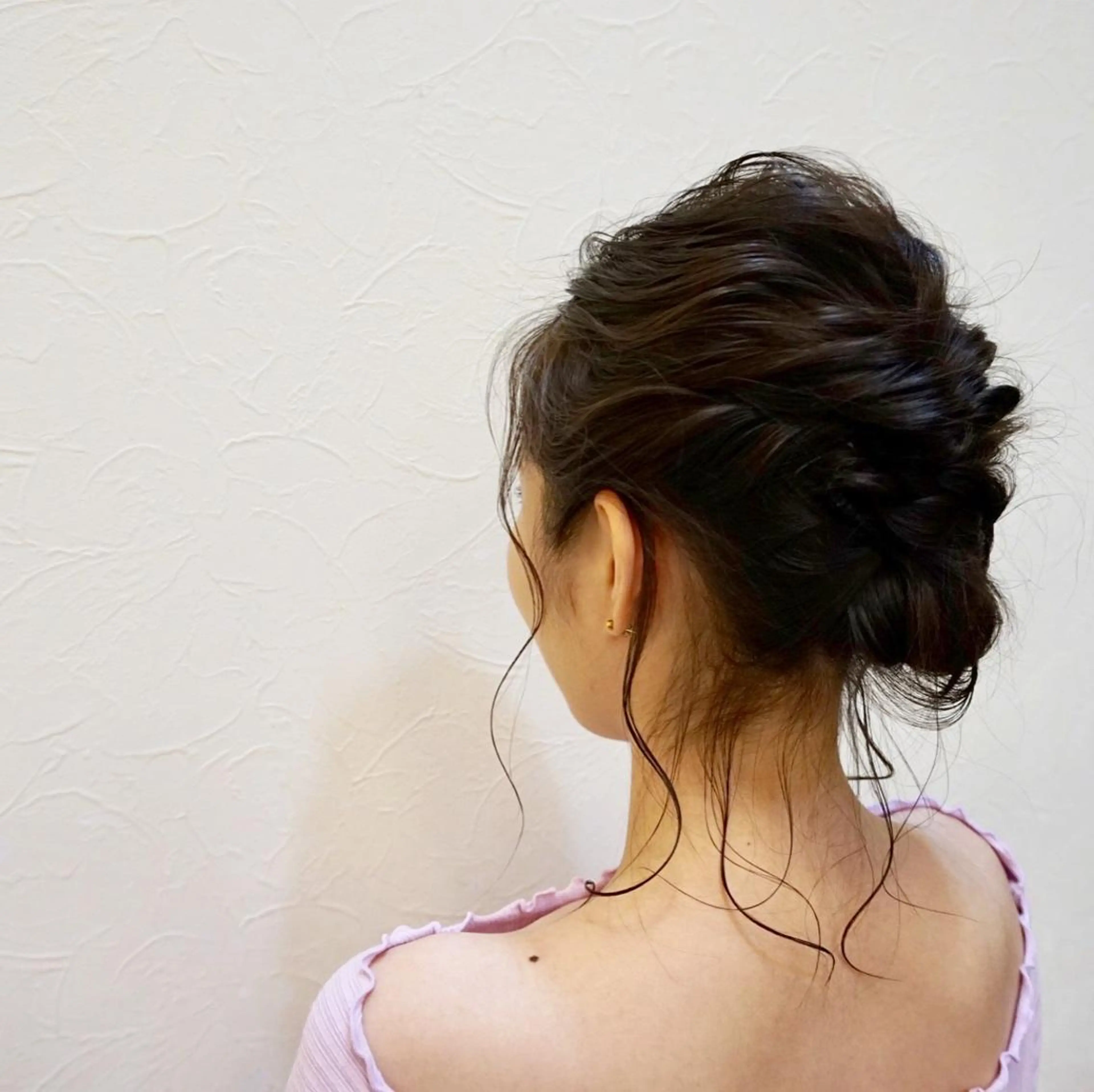 セミロング ヘアアレンジ 飯塚 沙衣のヘアスタイル