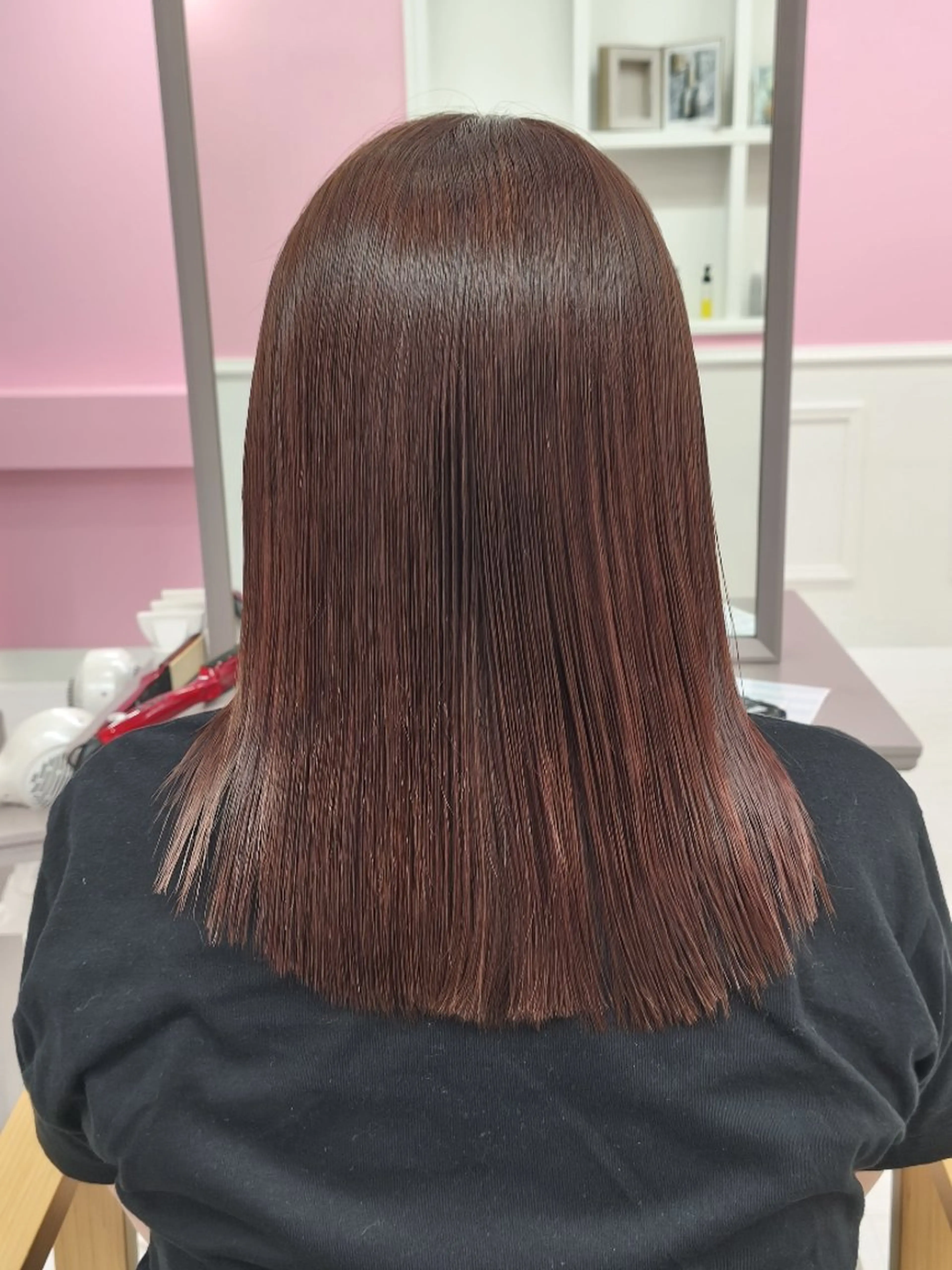 セミロング ピンクブラウン SHALLTIA所属・SHALLTIA マユのヘアスタイル