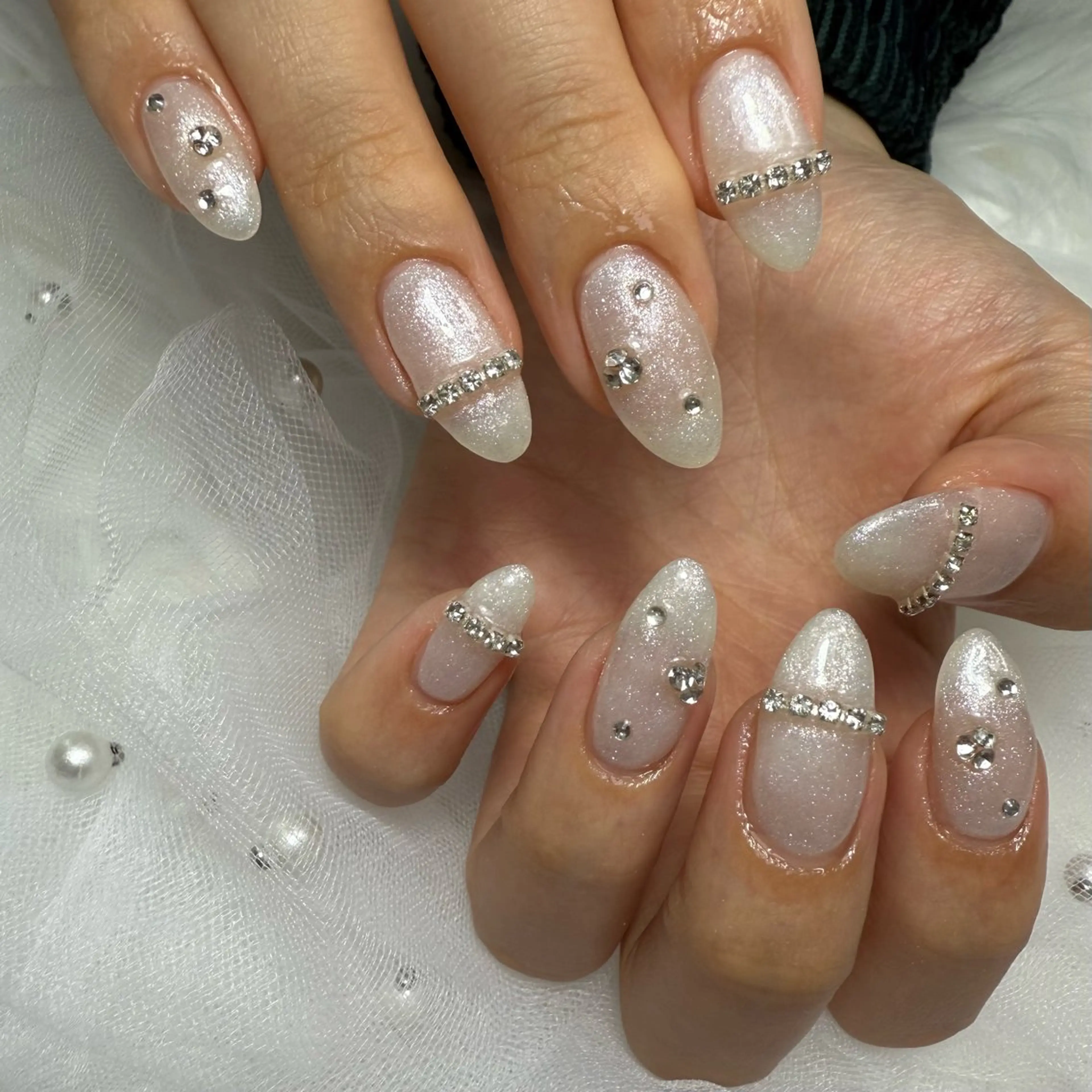 ネイル ラメ(グリッター) ホワイト ハンドネイル L'ino nailのネイルデザイン