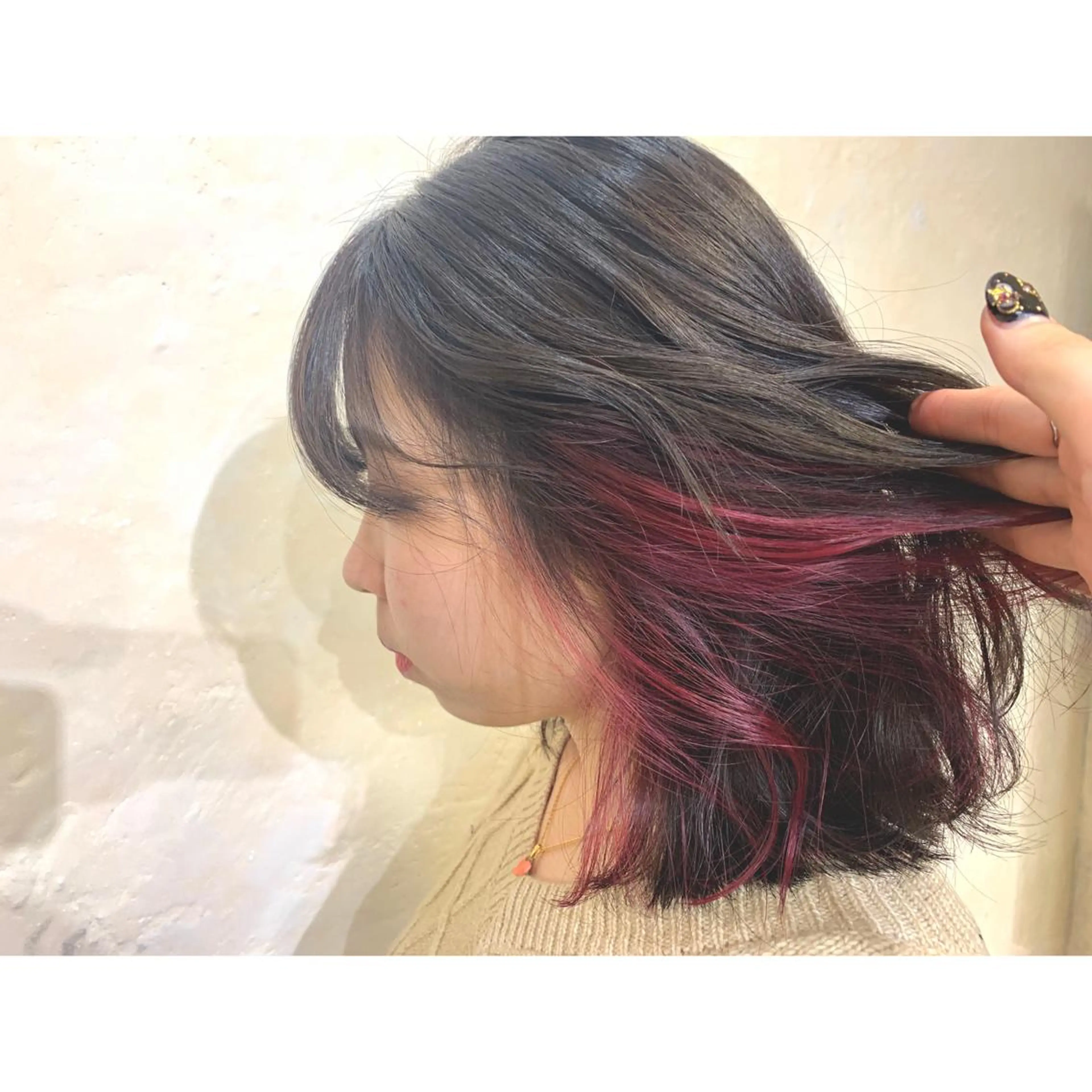 ミディアム カラー ヘアアレンジ a moment所属・山本 果歩のヘアスタイル