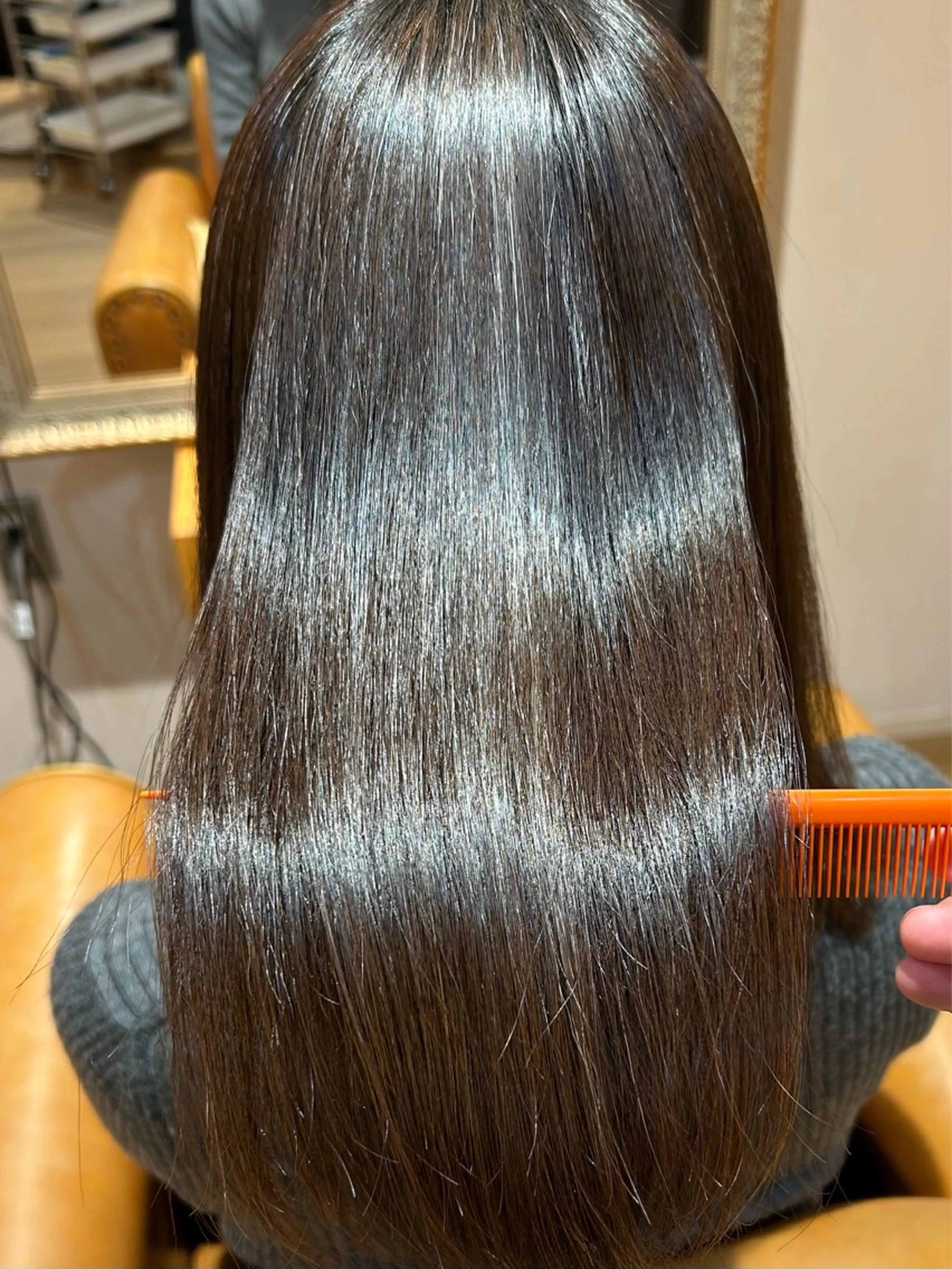 ロング 髪質改善 酸性ストレート カット 縮毛矯正 トリートメント 伊藤 皓亮のヘアスタイル