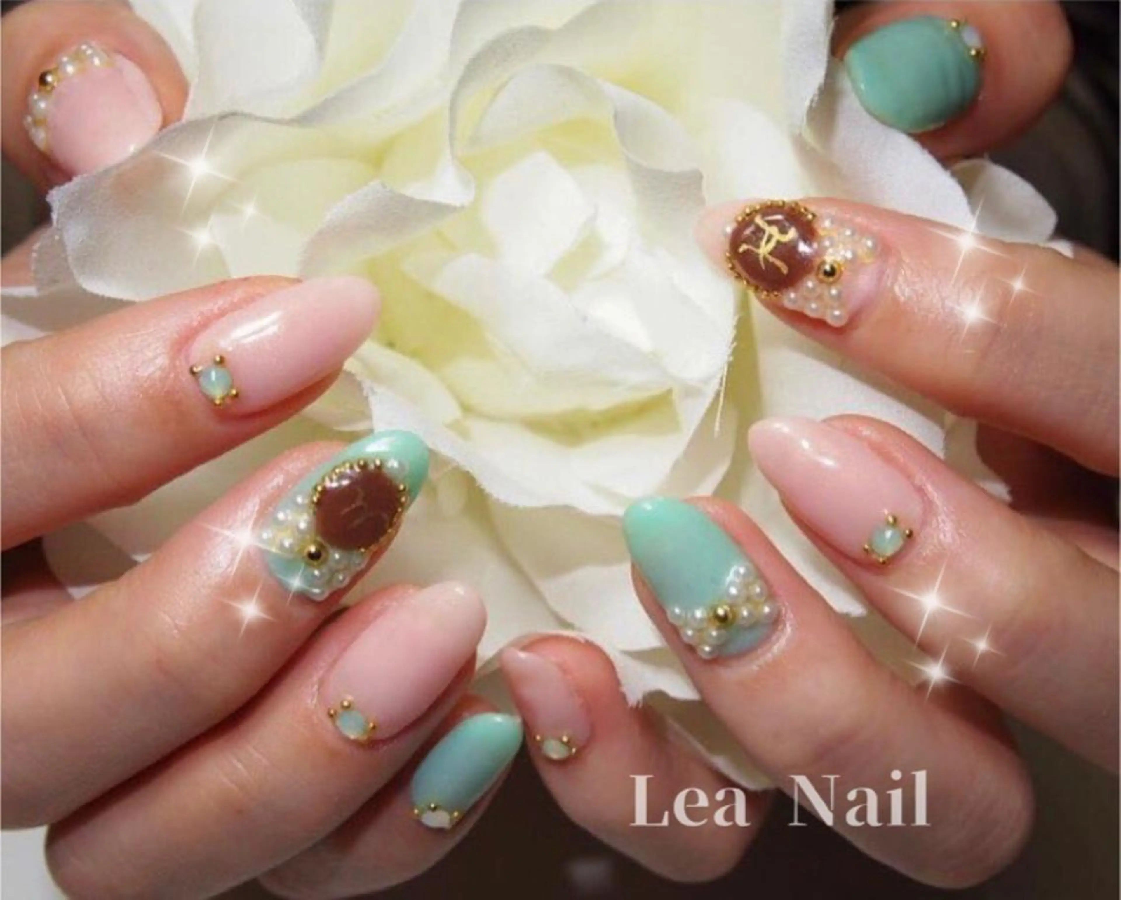 ネイル Lea Nailのネイルデザイン