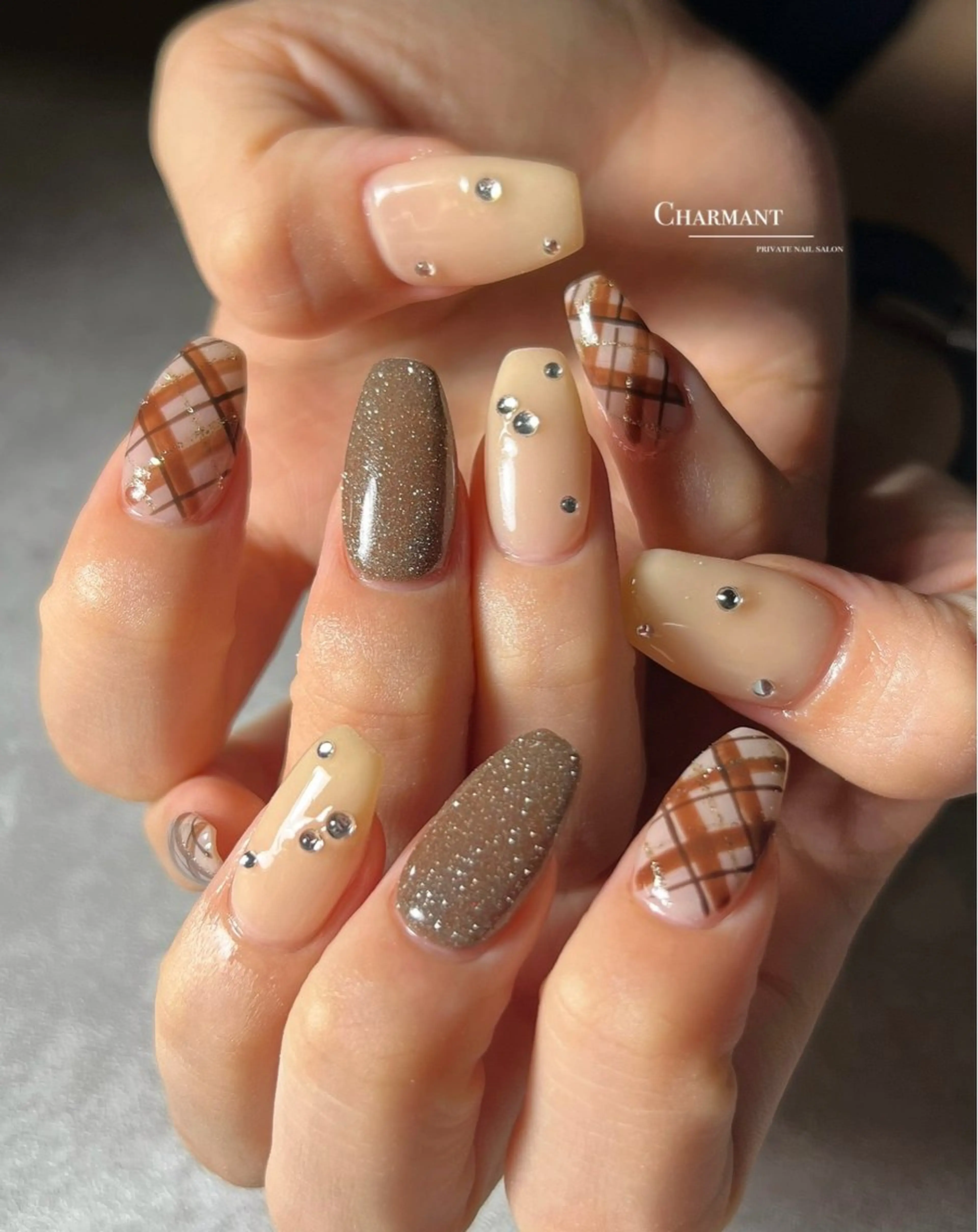 ネイル ハンドネイル minako .のネイルデザイン