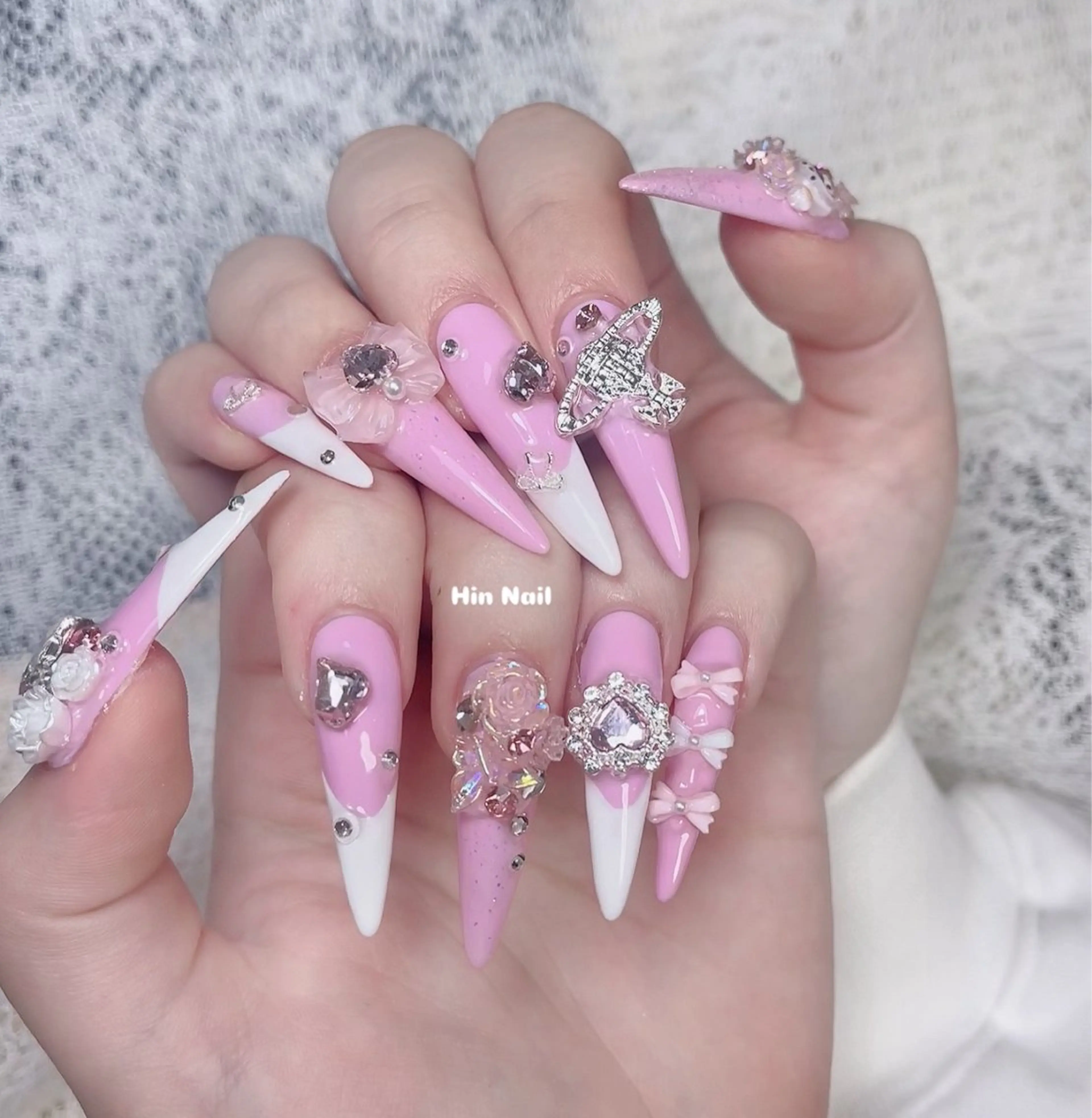 ネイル ハンドネイル HIN NAILのネイルデザイン