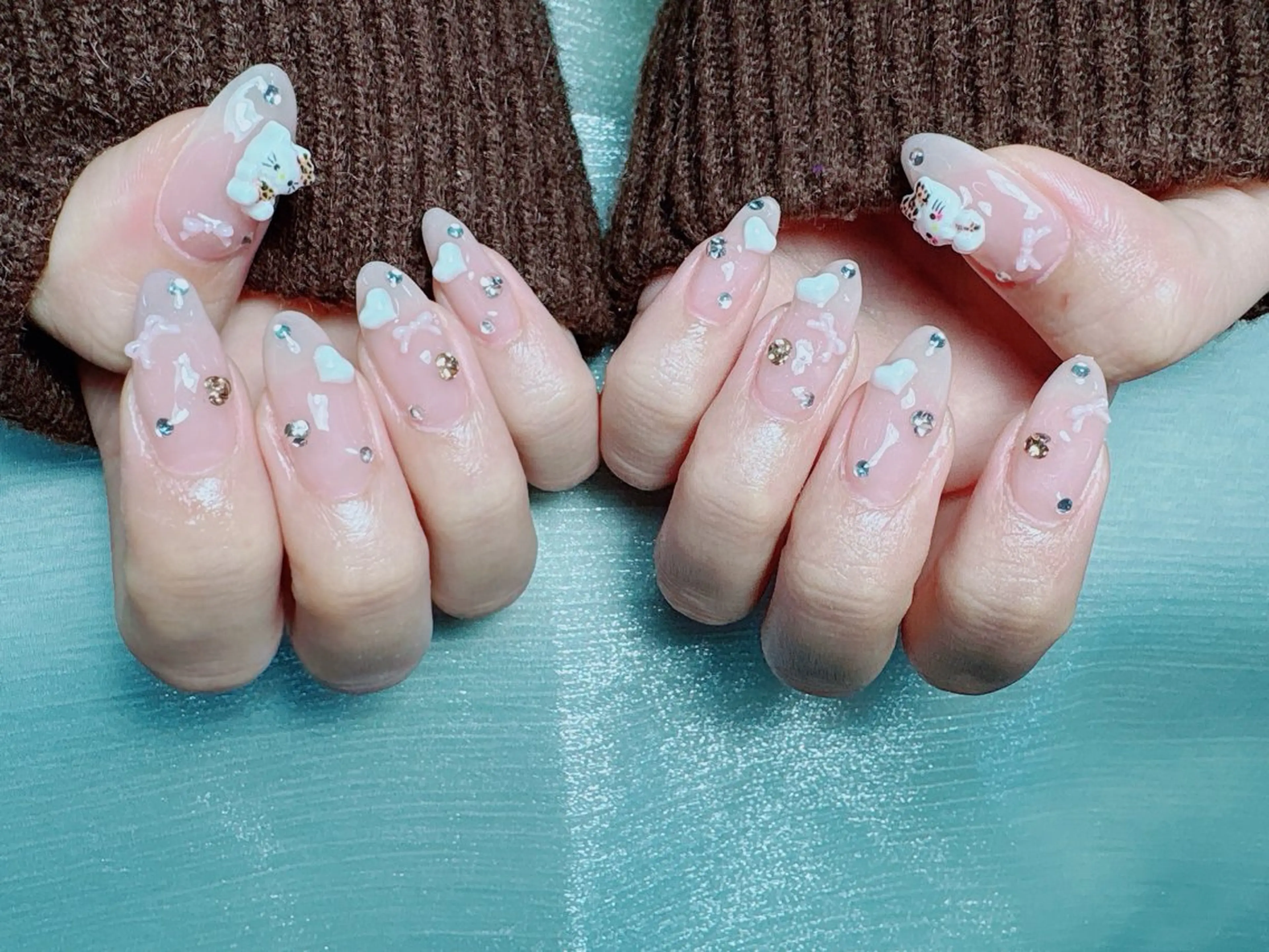 ネイル ハンドネイル Yuxi Beauty salon 【ユーシィー ビューティ サロン】所属・陳 俊艶のネイルデザイン