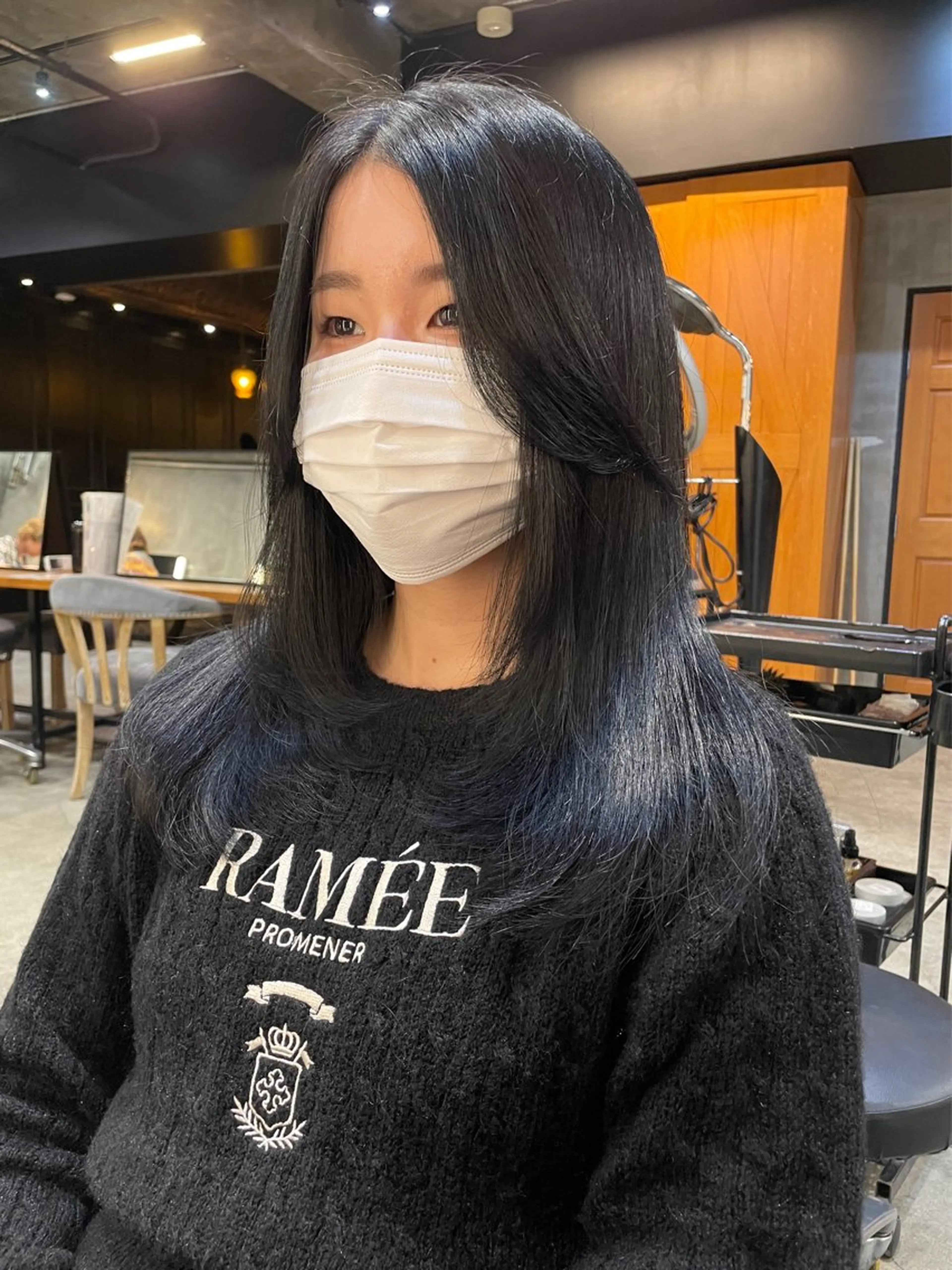 セミロング カラー パーマ ヘアアレンジ レイヤー/ 透明感カラー/マドカのヘアスタイル