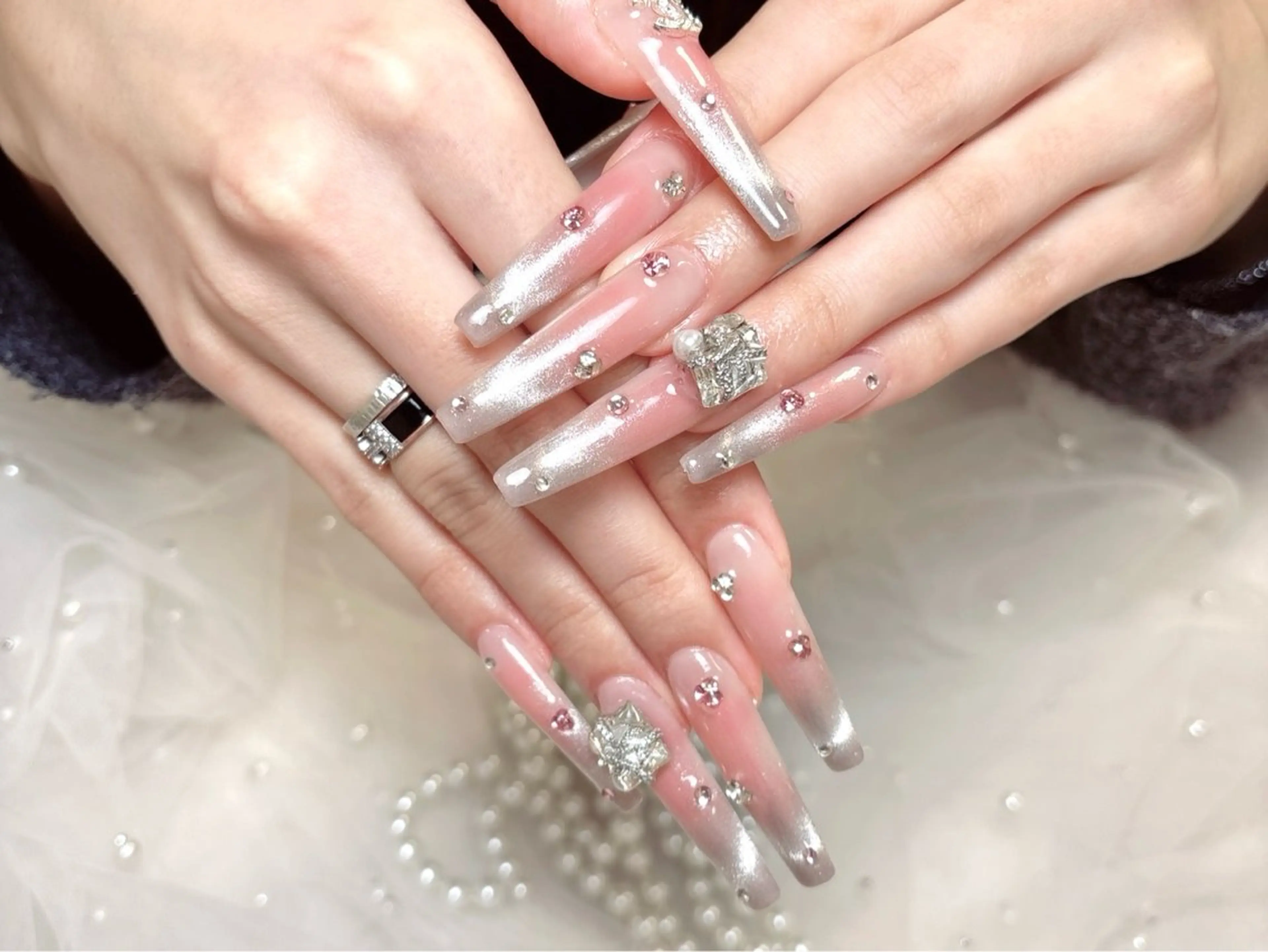 ネイル ハンドネイル ハンドケア R1🎀Nail💕 池袋東口店のネイルデザイン