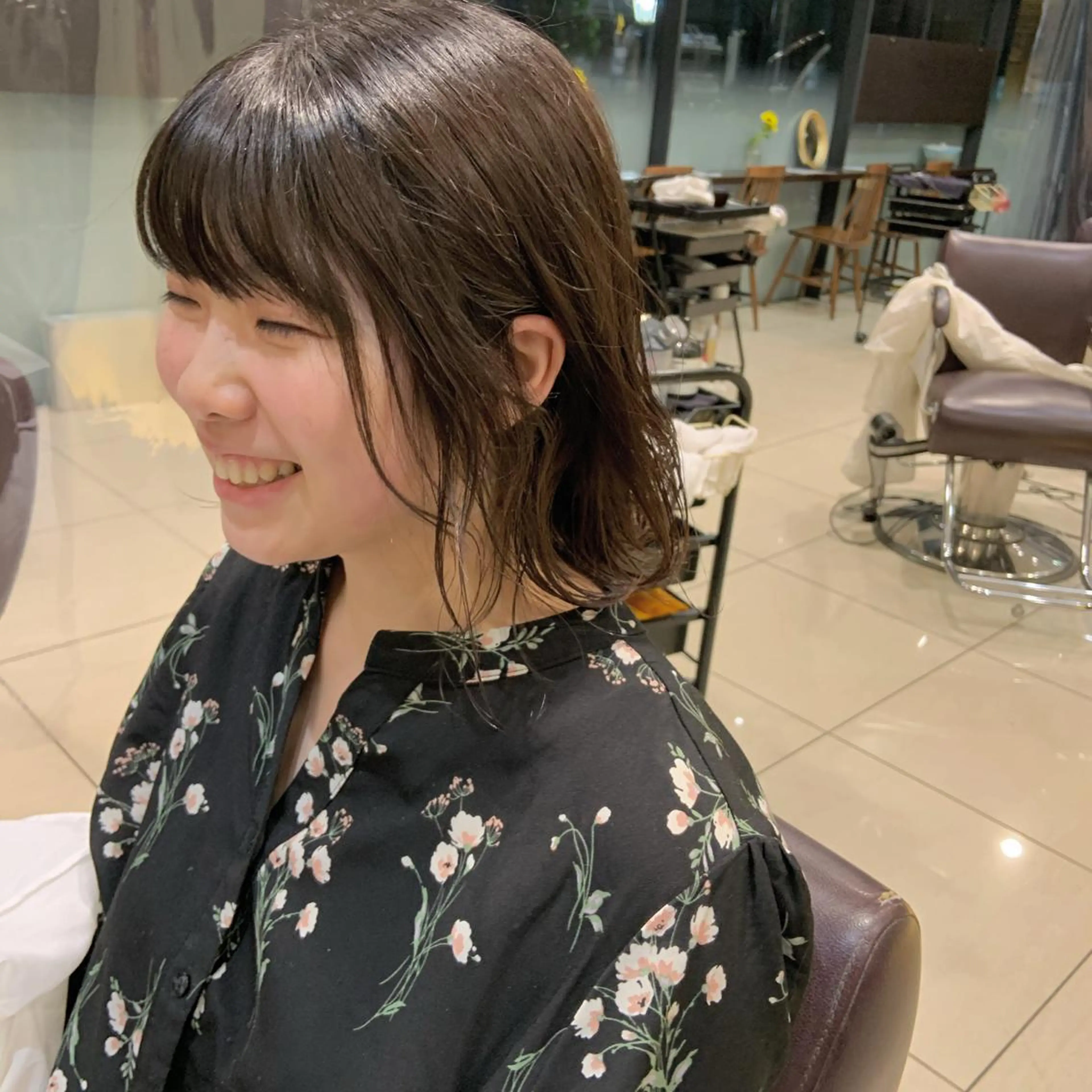 ミディアム タンバルモリパーマ 礒井メンキのヘアスタイル