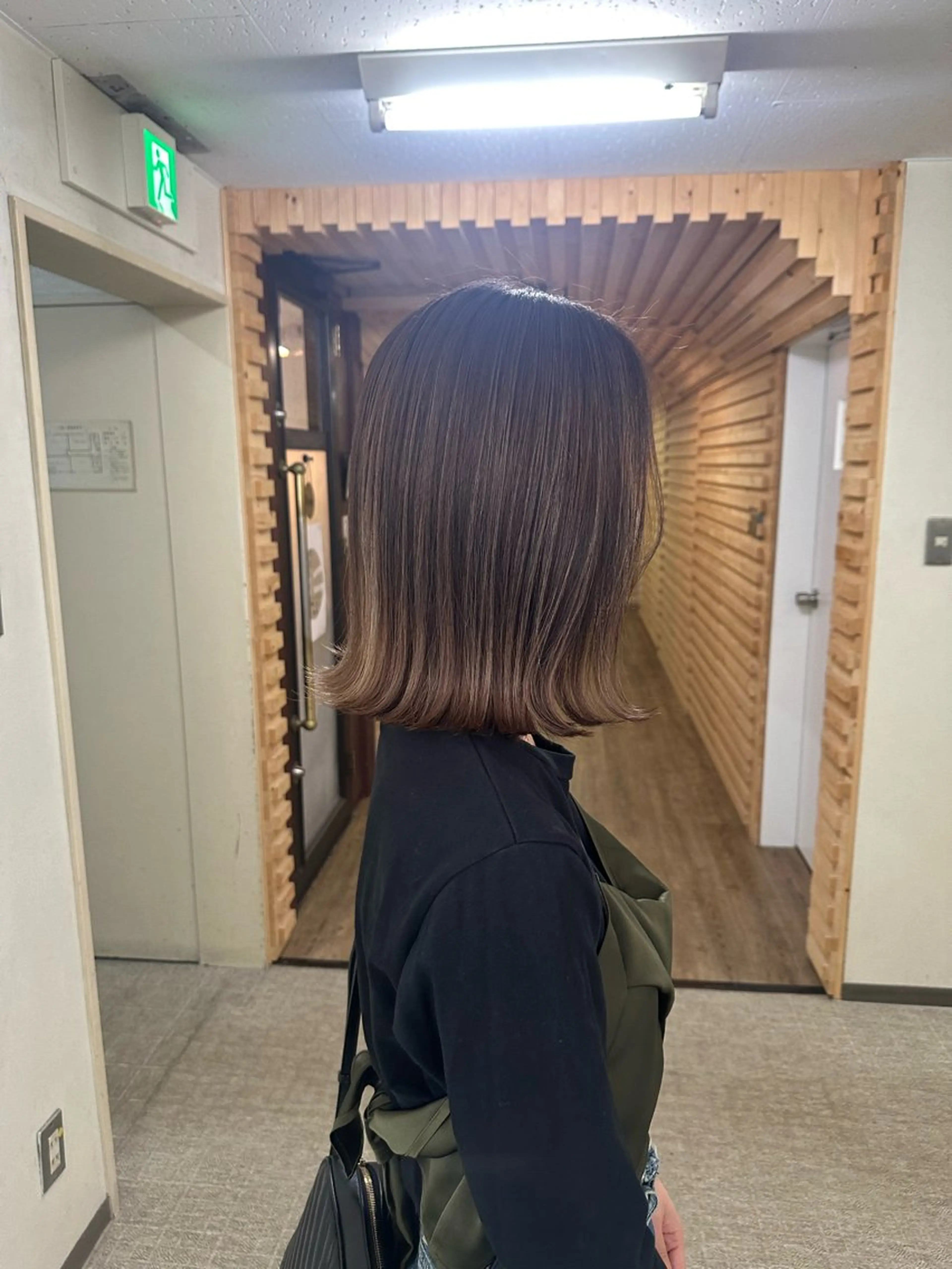 ミディアム カラー ハイライトカラー ハイライト ヘアカラー 🌸ACRO.ao 札幌大通り🌸のヘアスタイル