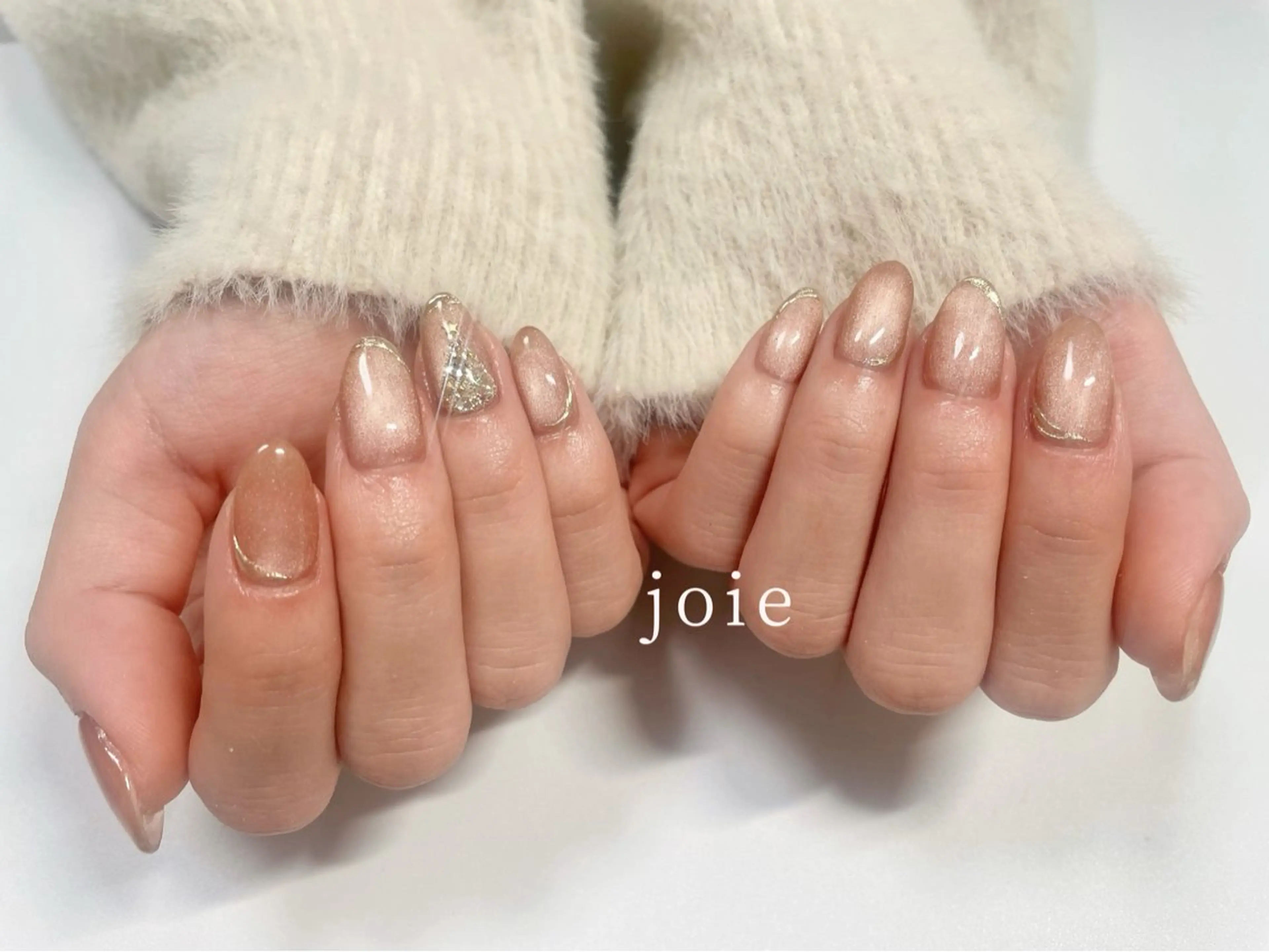 ネイル ジェルネイル キラキラネイル パラジェル 冬ネイル クリスマス Nailist Mikuのネイルデザイン