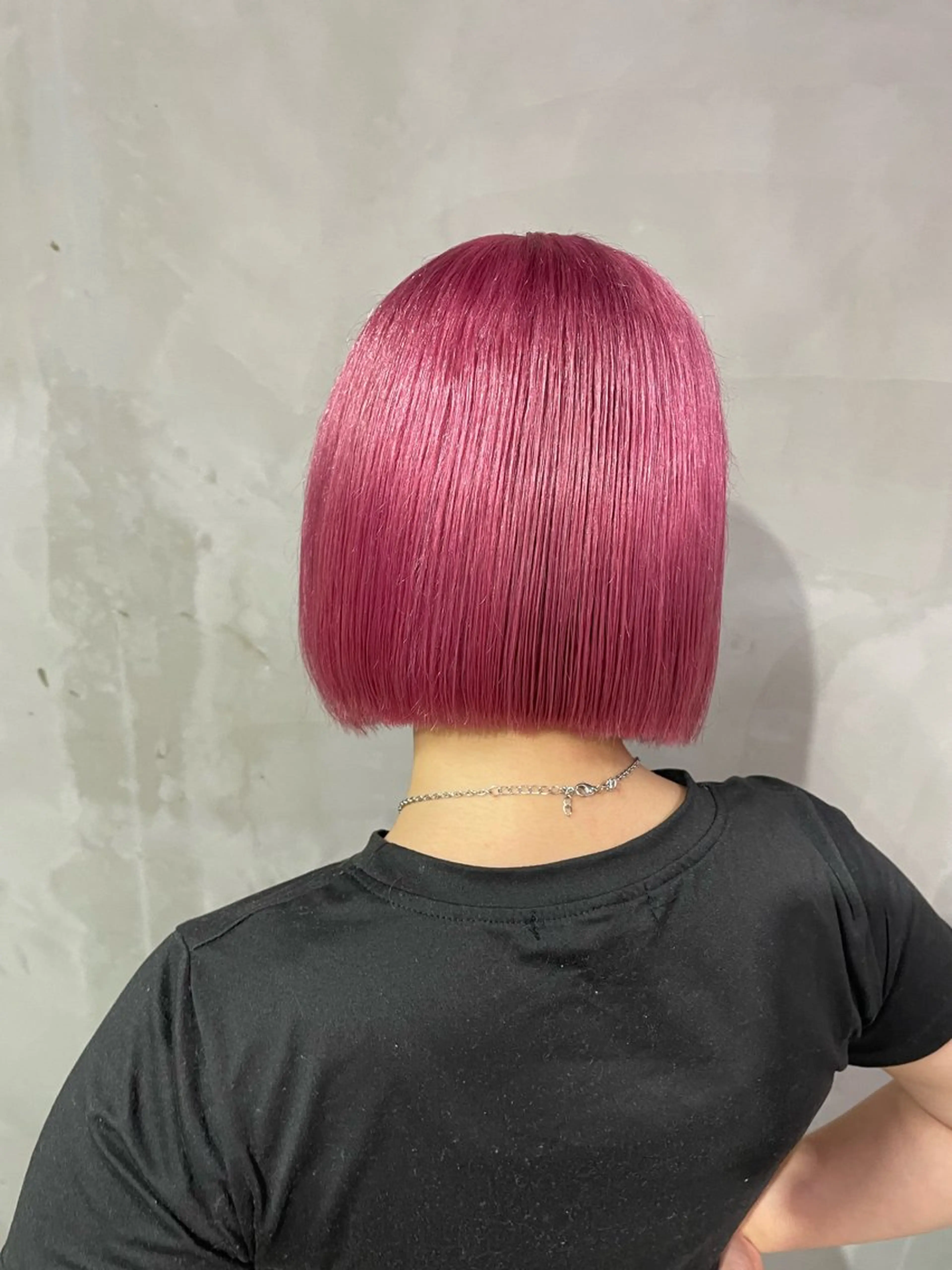 ショート Yuuka /寒色カラーのヘアスタイル