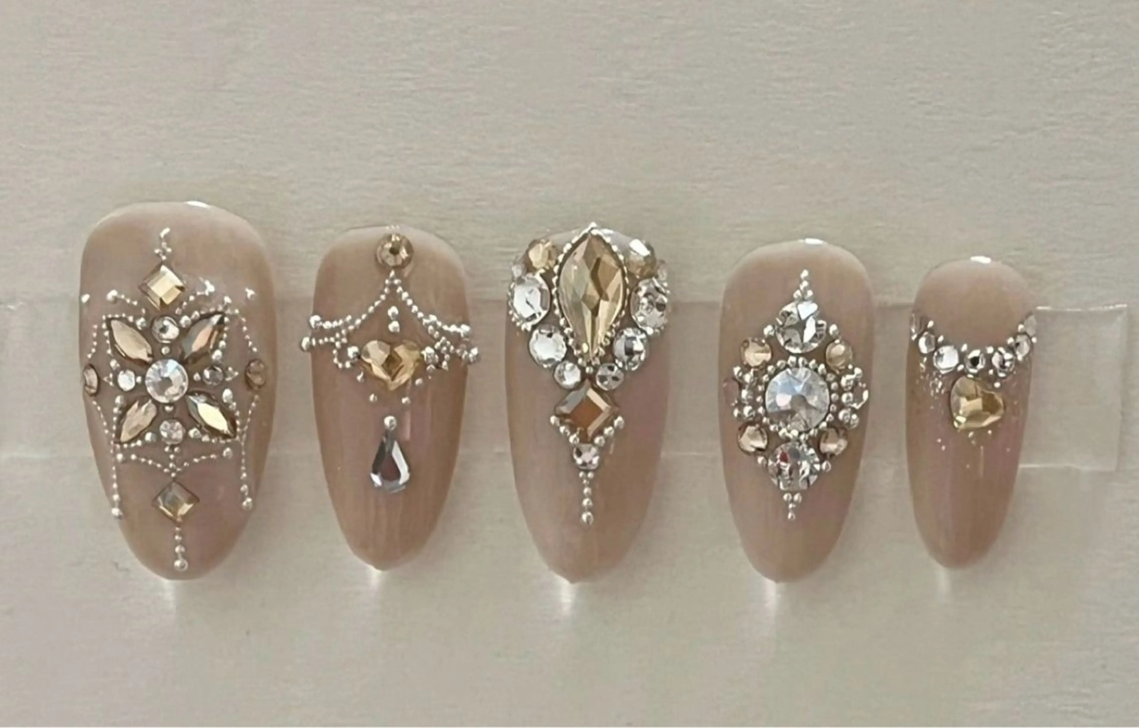 ネイル アートネイル フットネイル フレンチネイル ジェルネイル 韓国ネイル ハンドネイル フットネイル ハンドケア Kawaii Nail Salon所属・Kawaii-jp Tomisatoのネイルデザイン