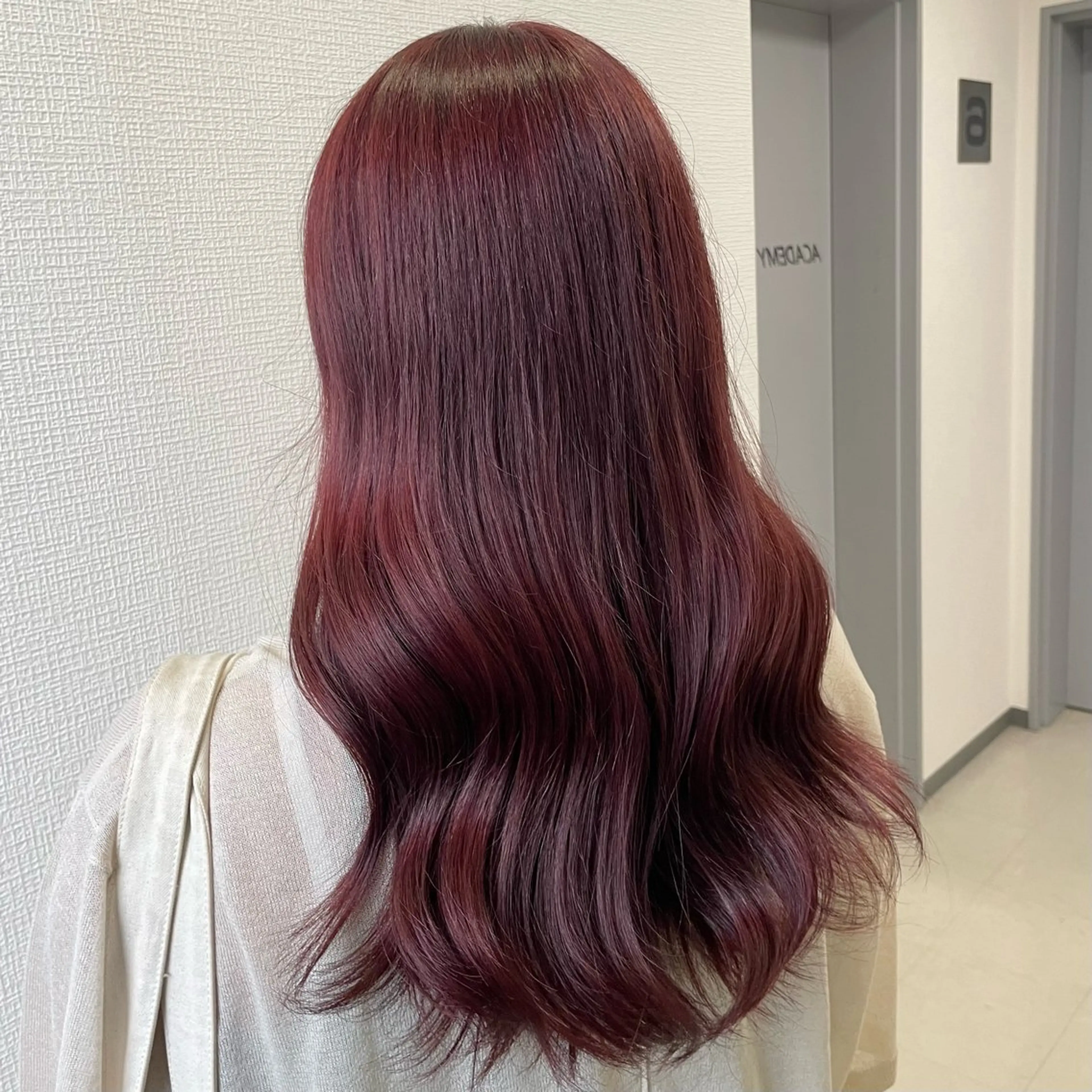 セミロング 🤎🎀ブリーチなし ピンクラベンダー🧸のヘアスタイル