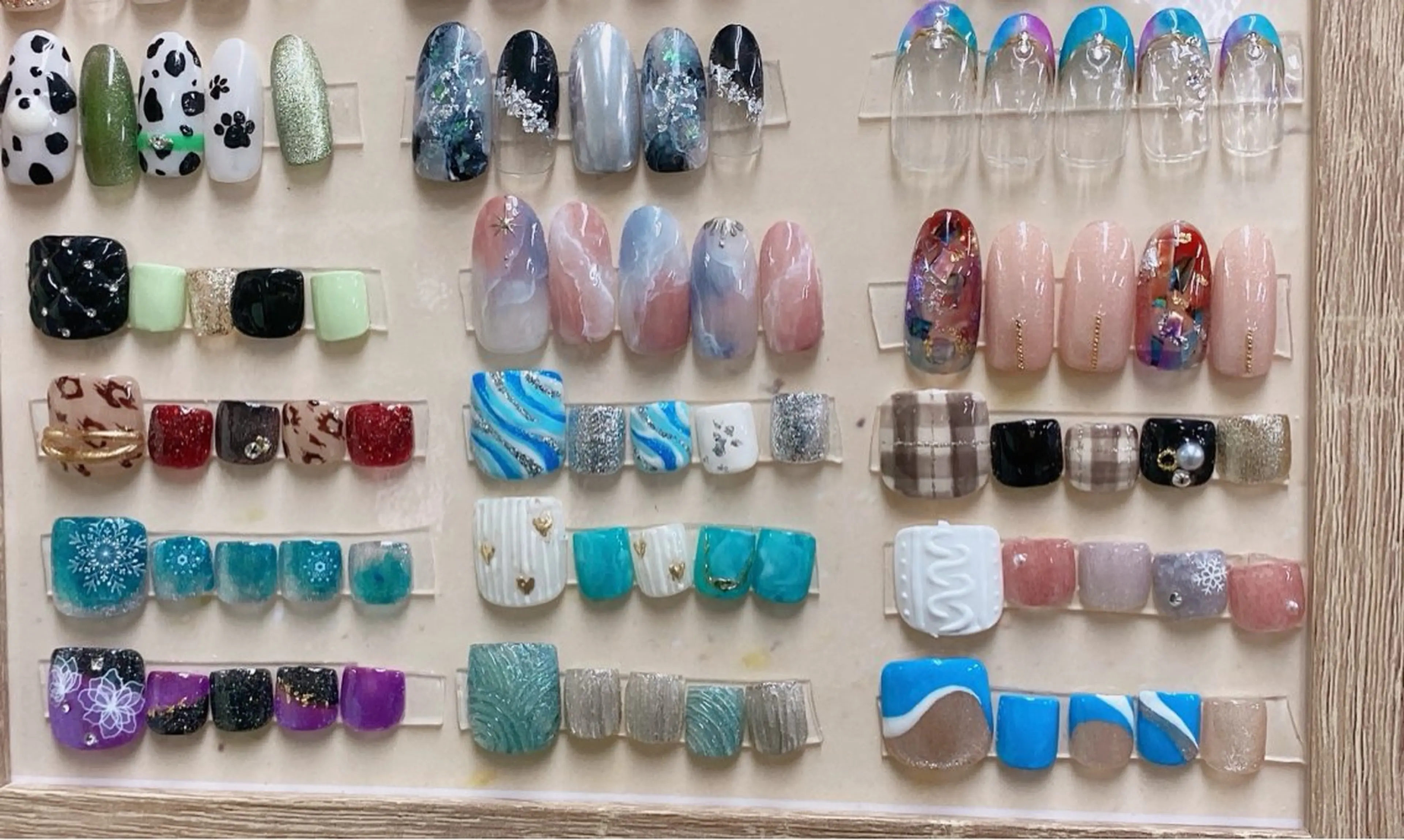 オフなしフット/アートコース(甘皮ケア付き)の写真