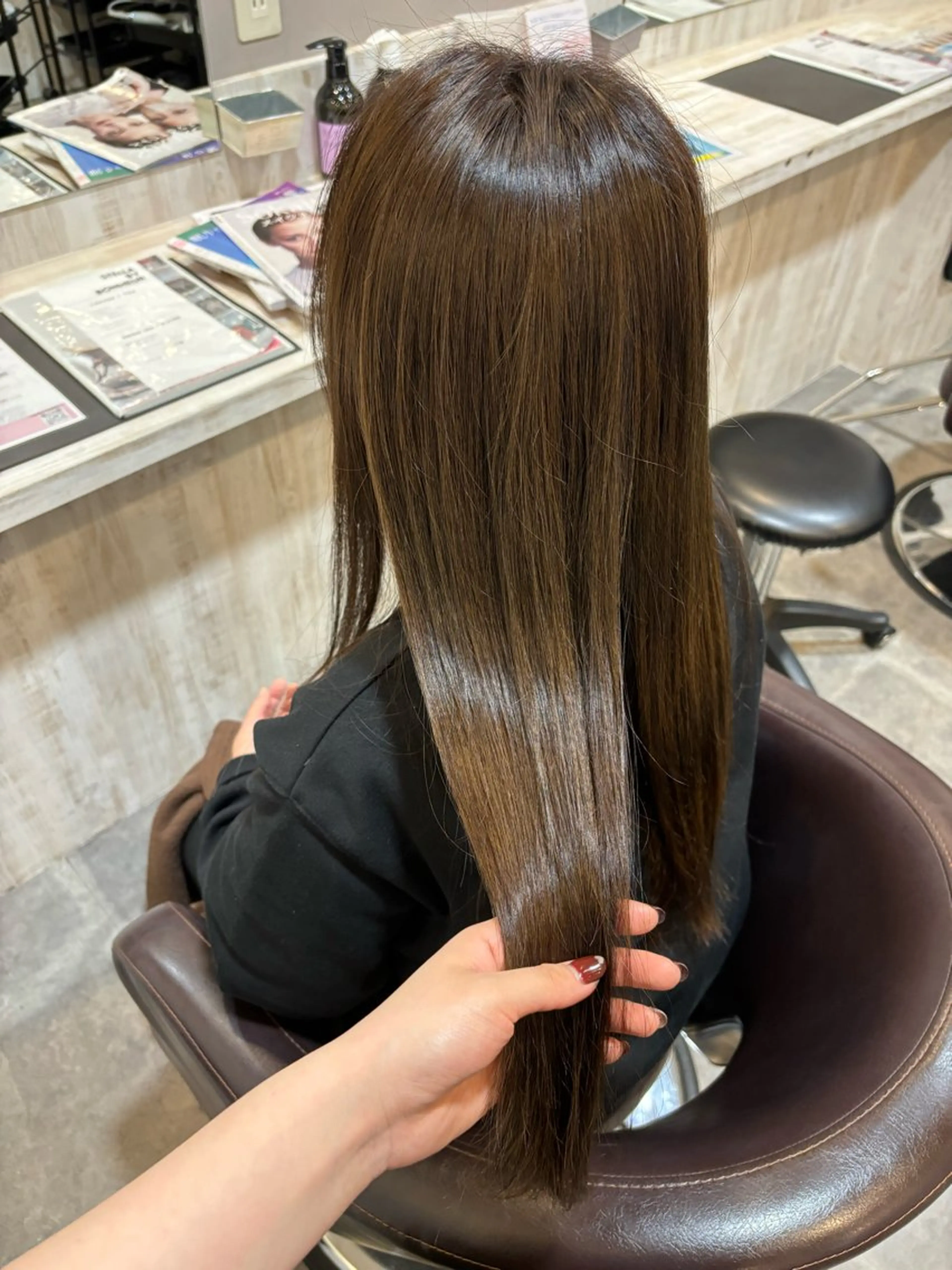 ロング 平瀬 胡桃のヘアスタイル