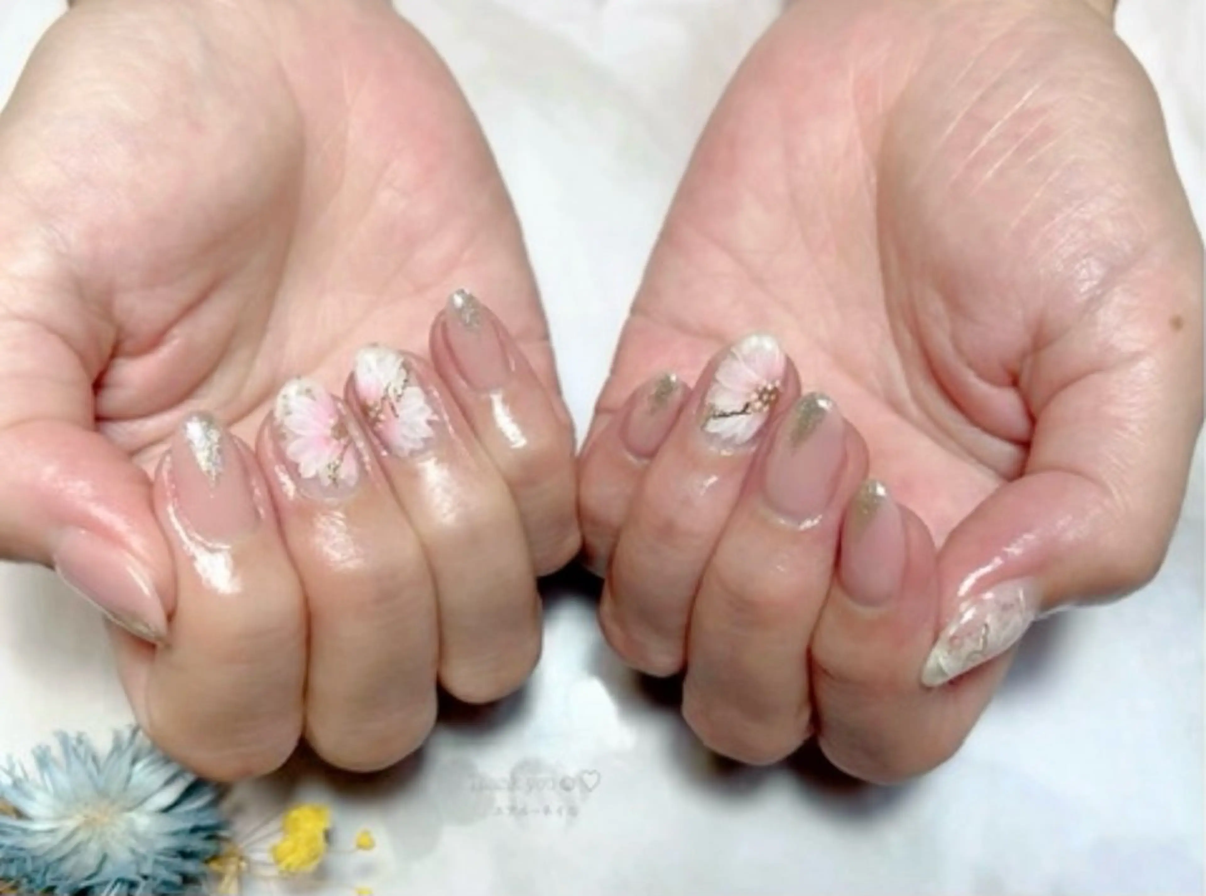 ネイル アートネイル フットネイル ジェルネイル マグネットネイル パラジェル ♾nail 恵美のマツエク・マツパデザイン