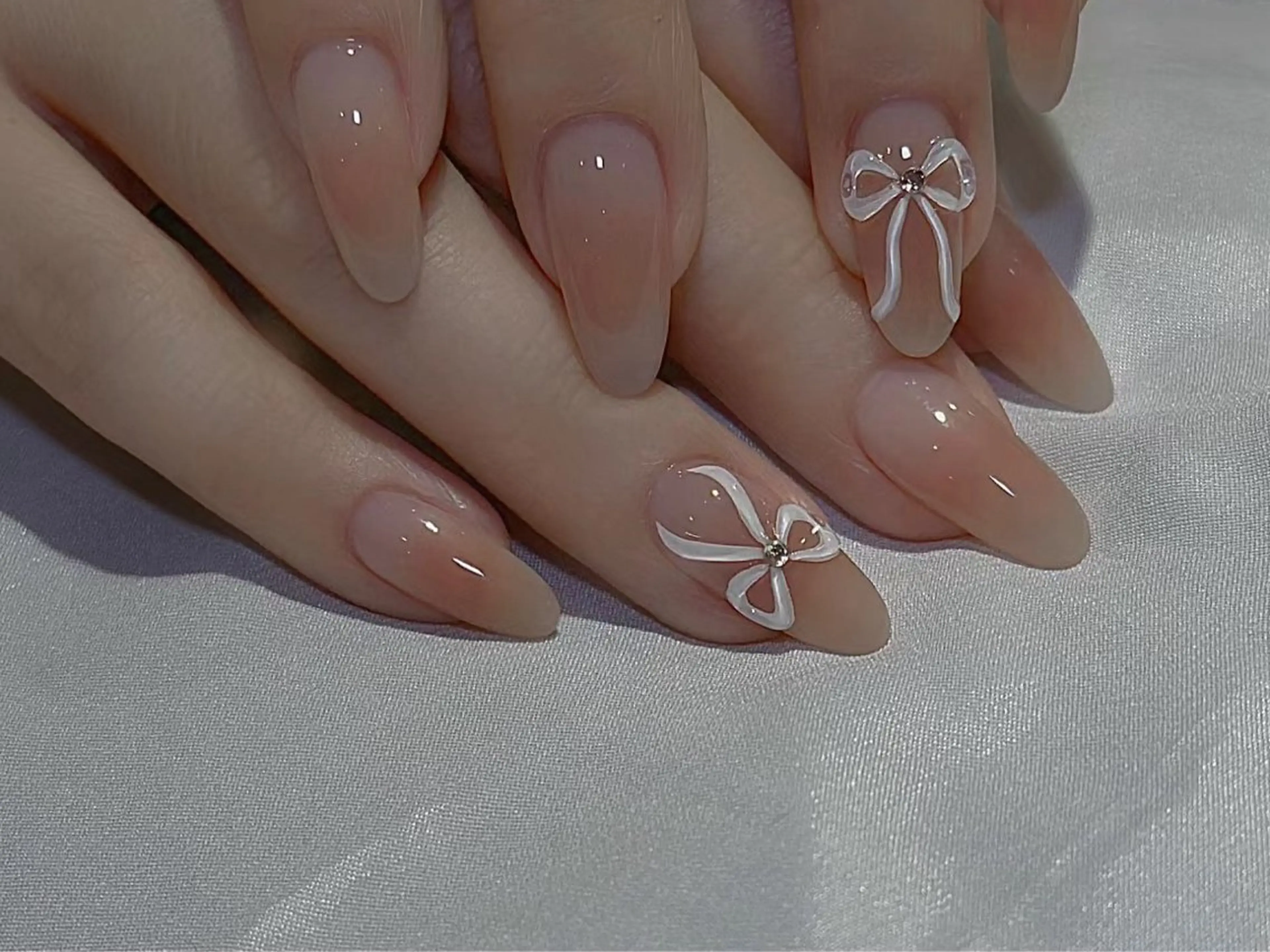 ネイル アートネイル チークネイル 長さ出し フットネイル ジェルネイル ハンドネイル ハンドケア ラッキーネイルサロン 西川口東口店のネイルデザイン