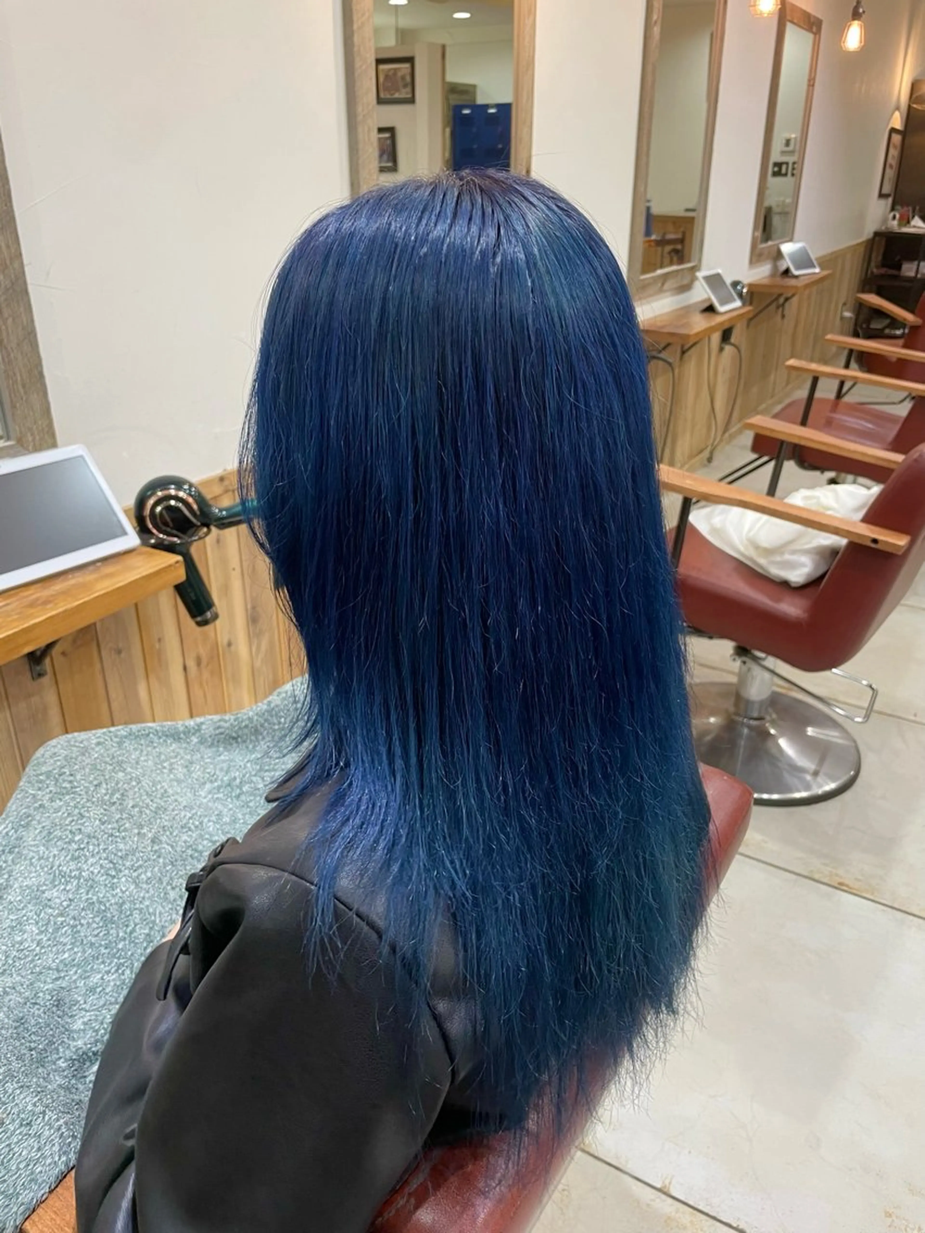 セミロング ショートボブ ボブ ハイライト レイヤーカット 【外国人風スタイル】 🧡千明希のヘアスタイル