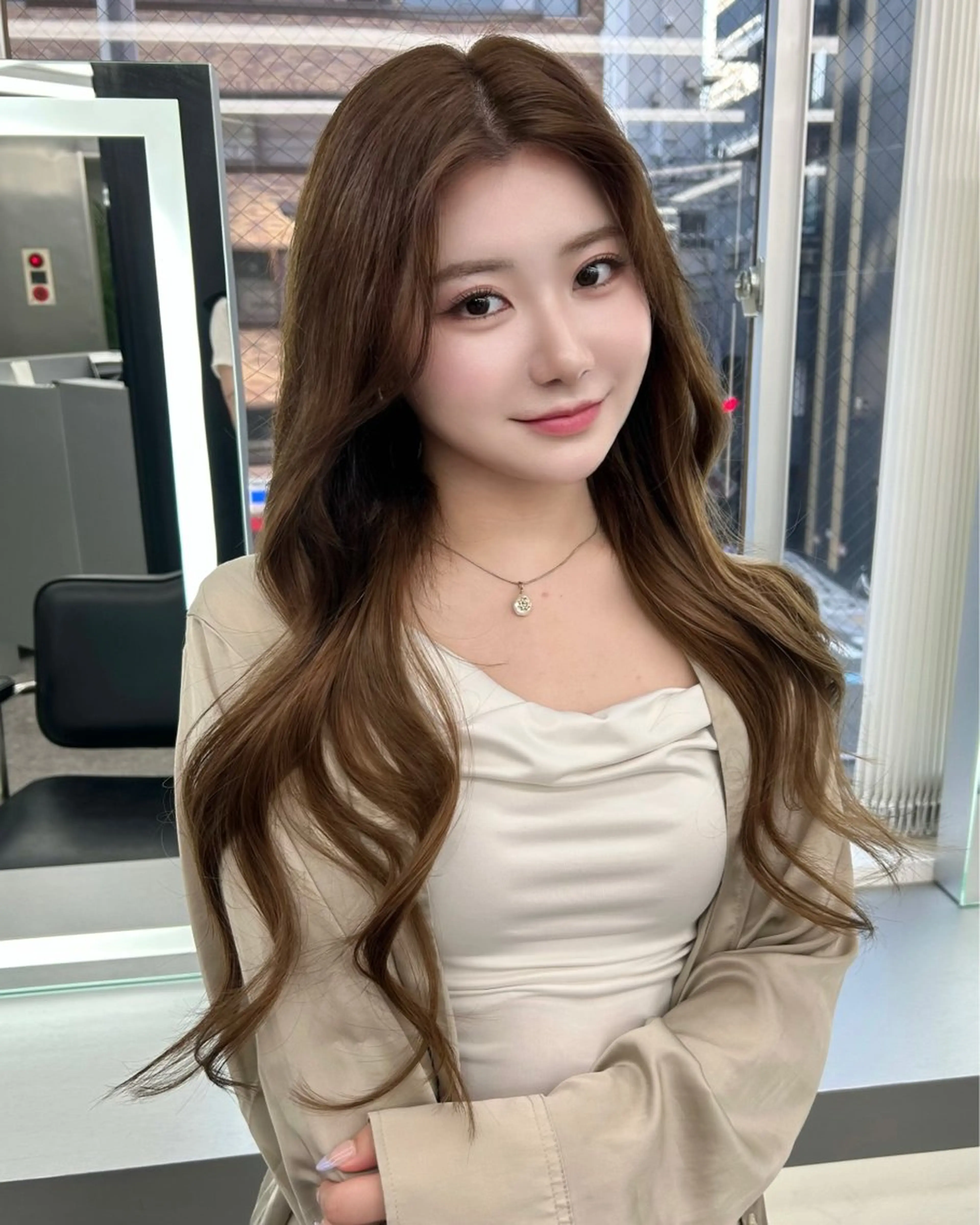 ロング カラー ヘアカラー エクステ LANDS所属・nanaka 🤍韓国ワンホンヘアのヘアスタイル