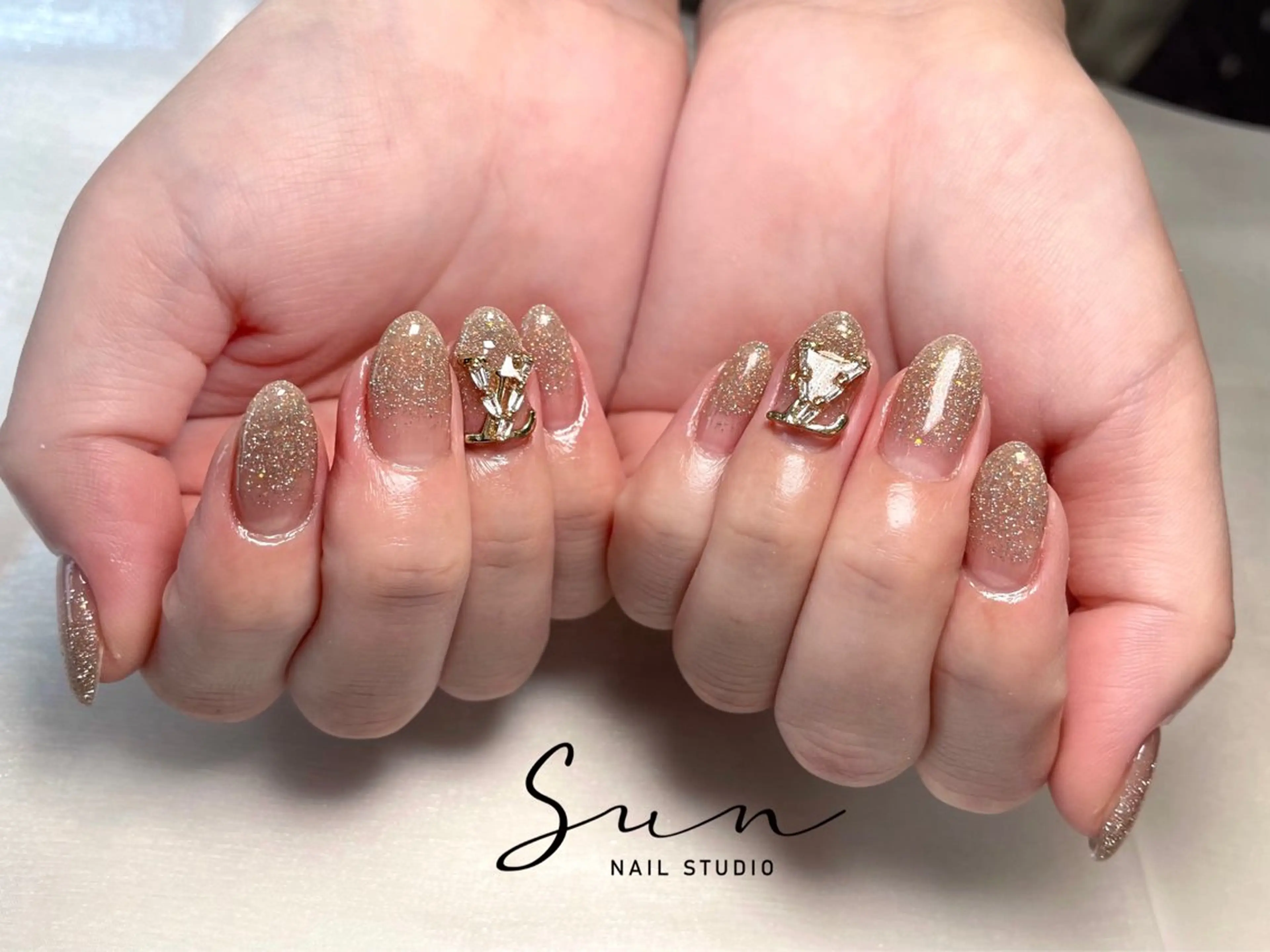 ネイル ハンドネイル ハンドケア SUN nail上本町のネイルデザイン
