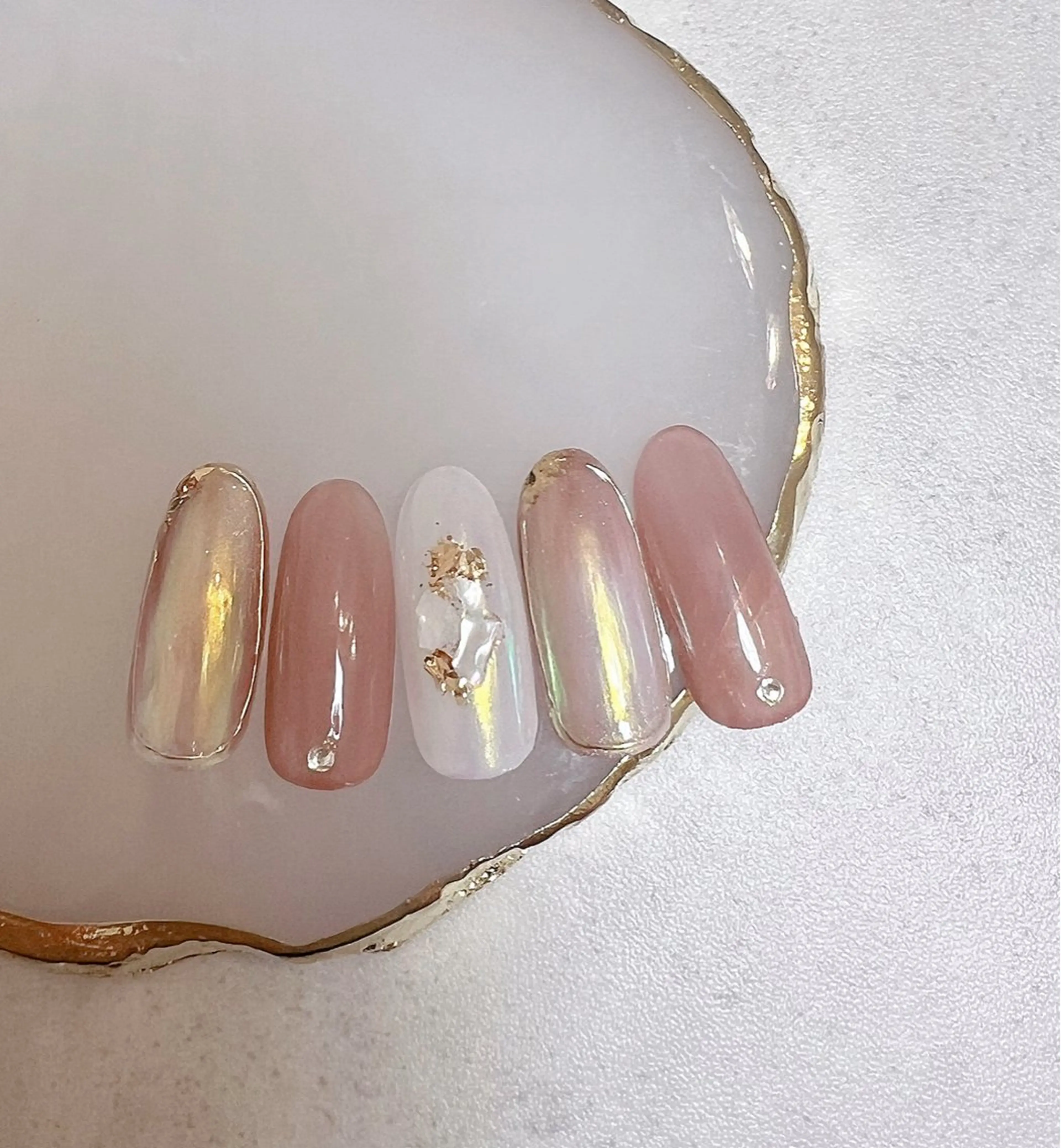 ネイル ジェルネイル 韓国ネイル ミラーネイル ハンドネイル nail salon Lauleaのネイルデザイン