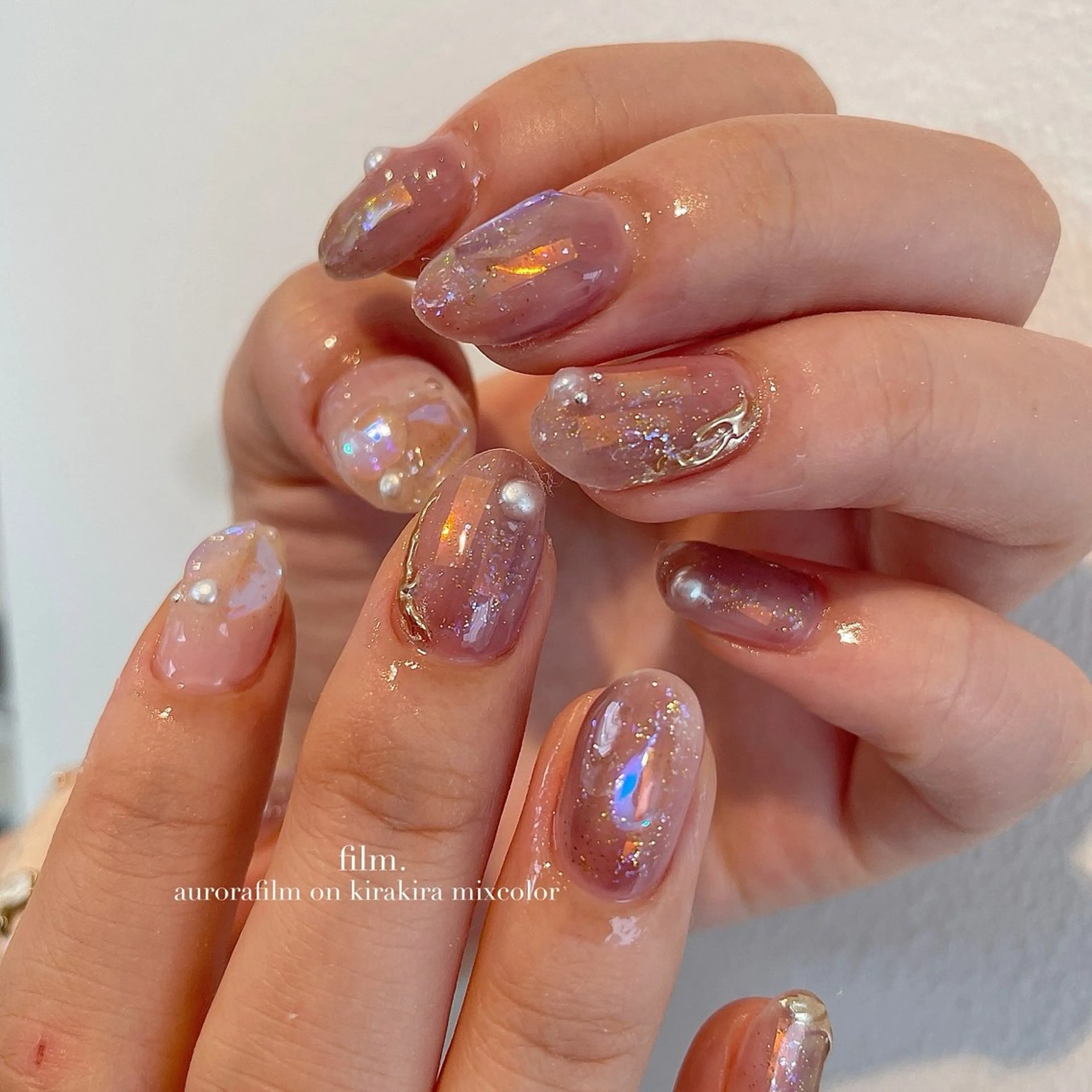 ネイル essence所属・pétit maakoのネイルデザイン