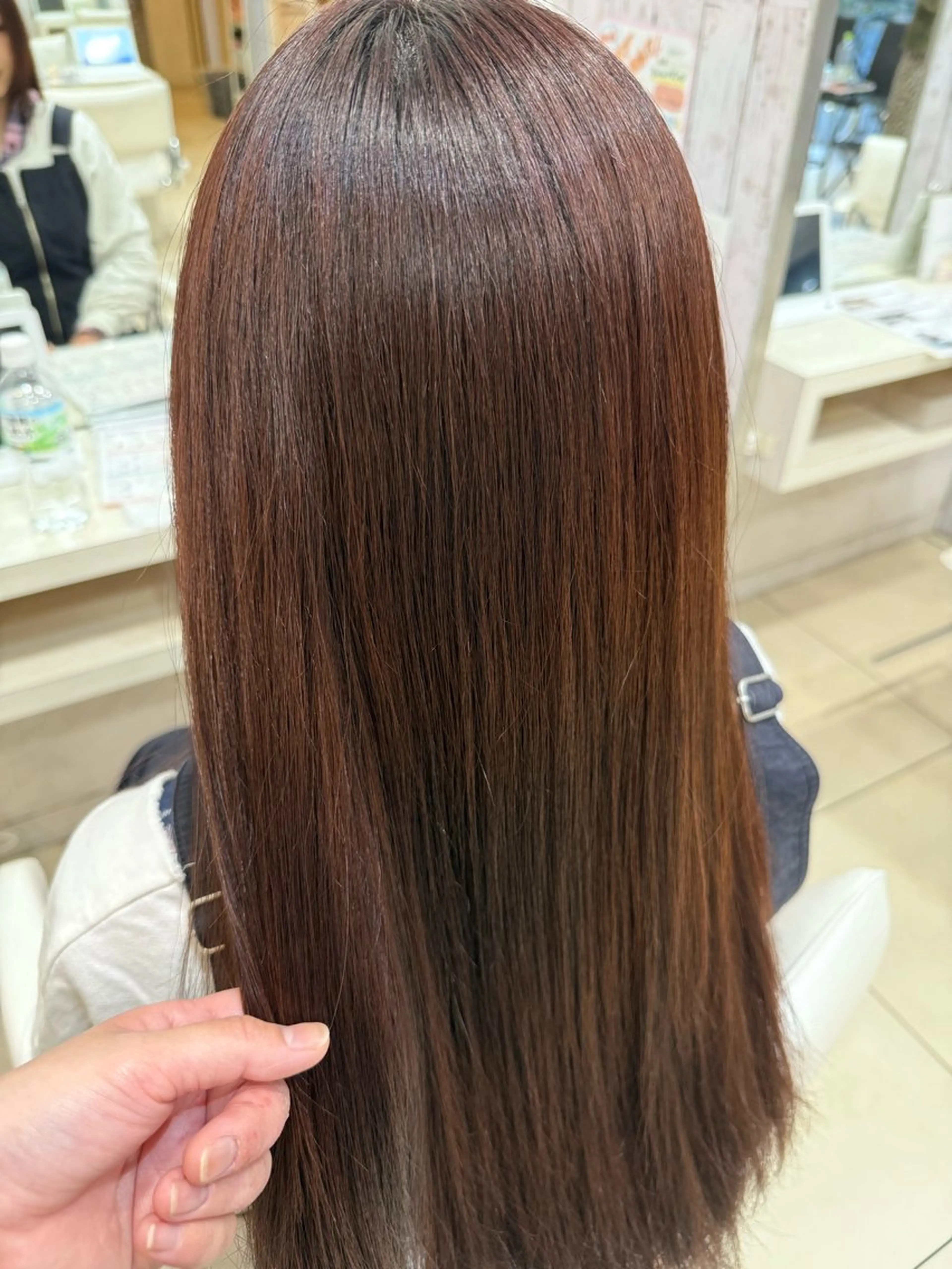 ロング まとまらない髪に🌼 髪質改善｜長島 彩瑛のヘアスタイル