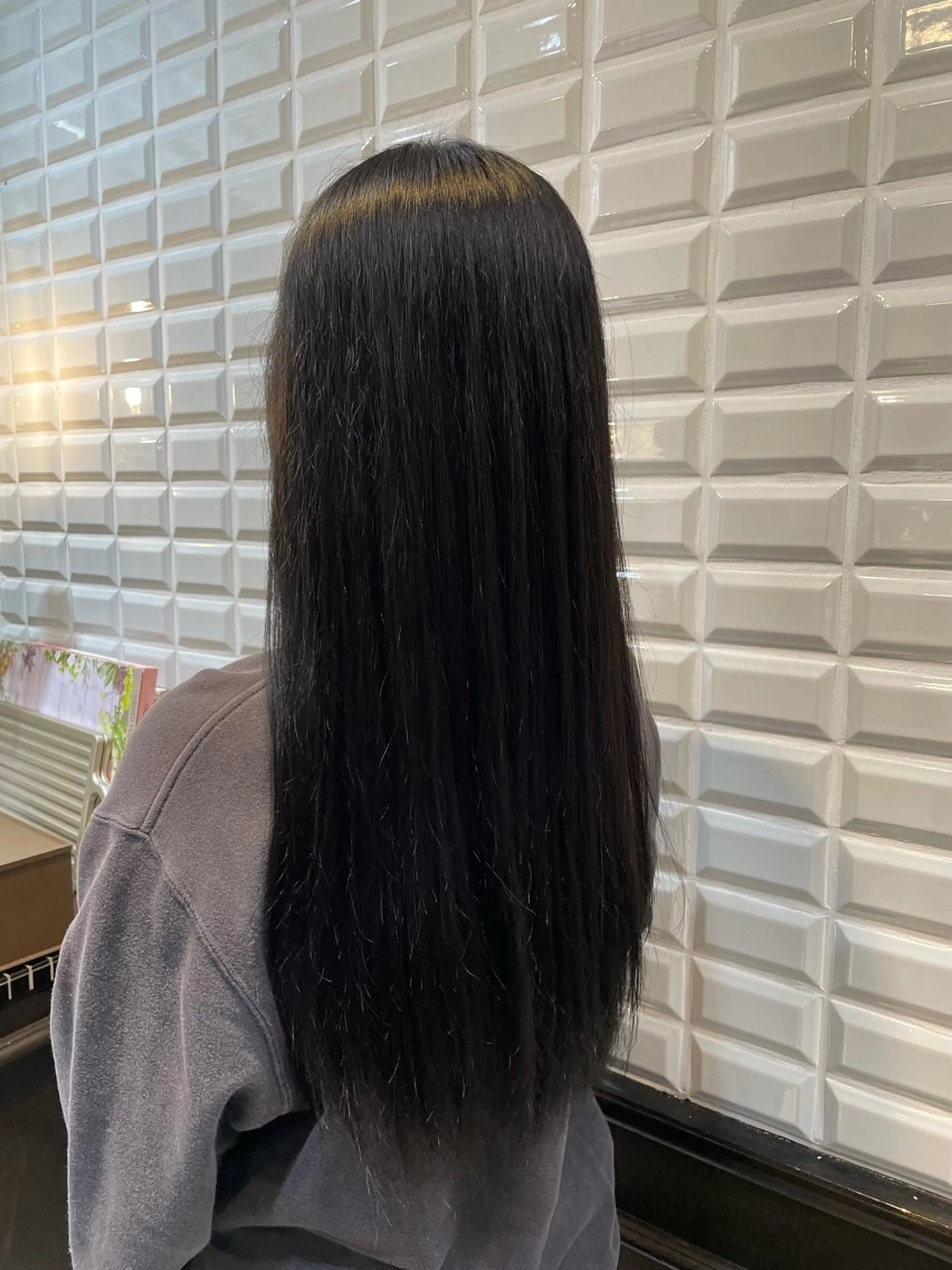 ロング カラー 波巻き、ツイスト パーマモデル募集中のヘアスタイル