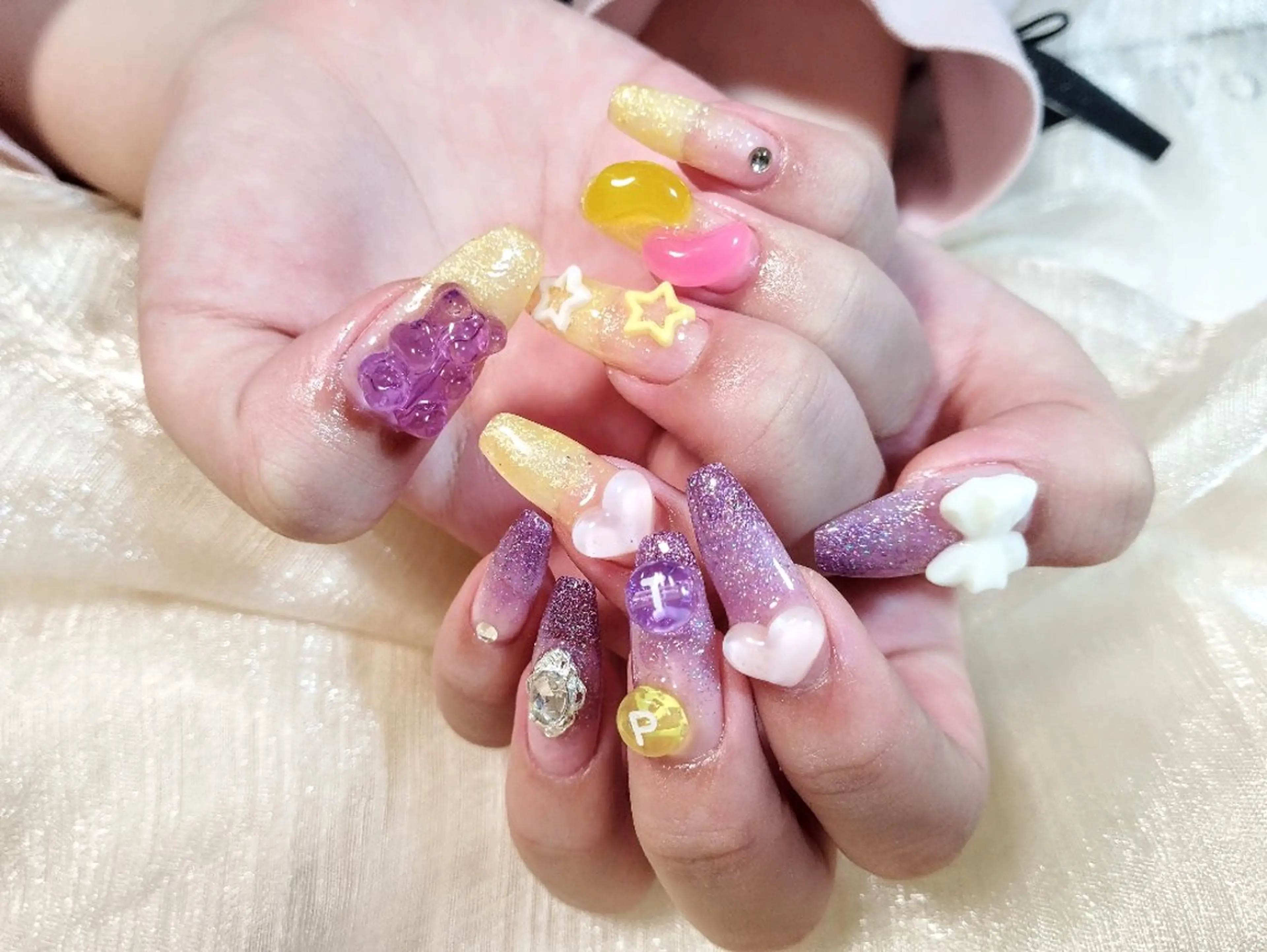 ネイル ハンドネイル ハンドケア ＤI'A ネイルサロンのネイルデザイン