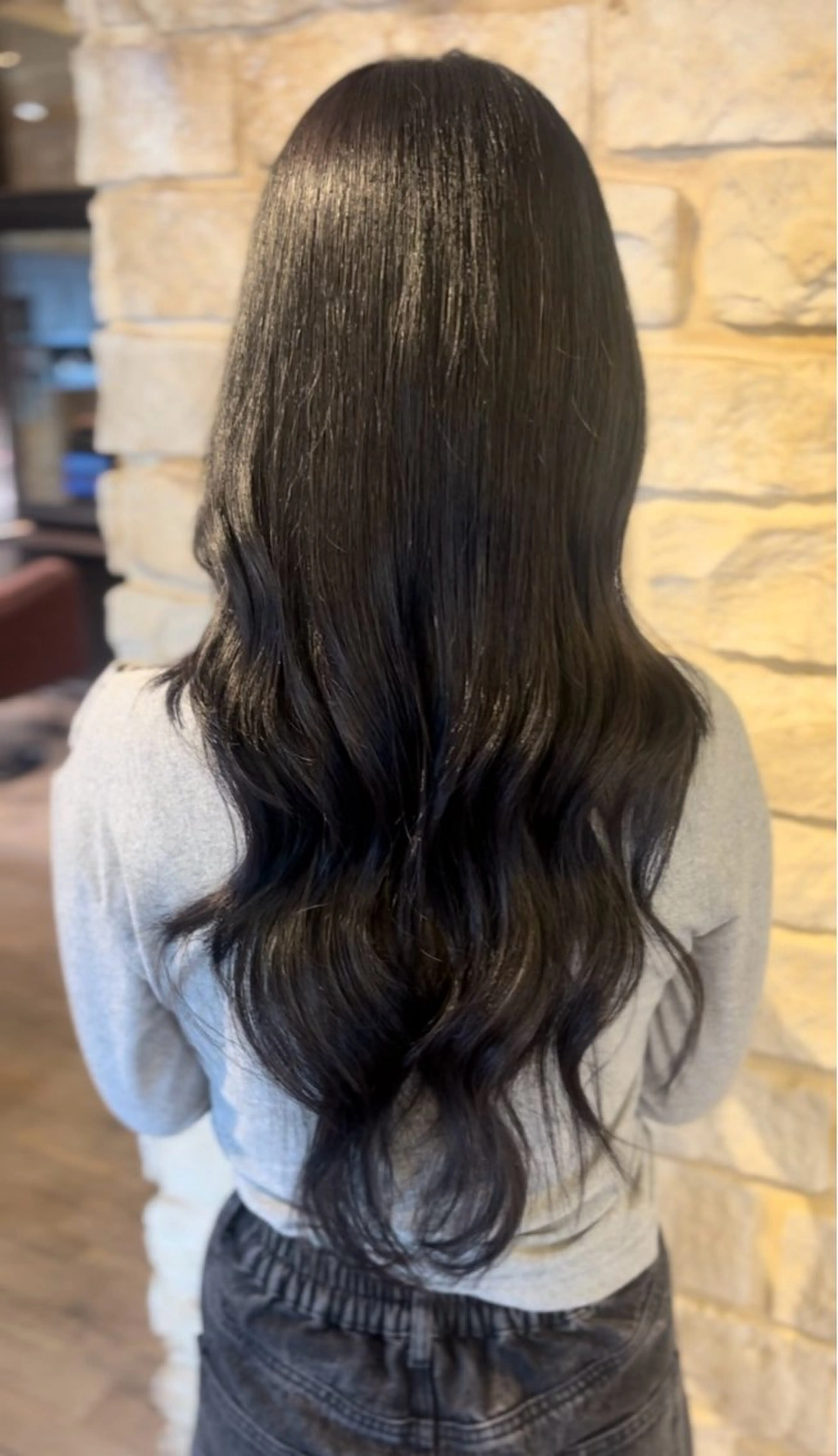 ロング ヘアカラー 透明感カラー🫧 ミクのヘアスタイル