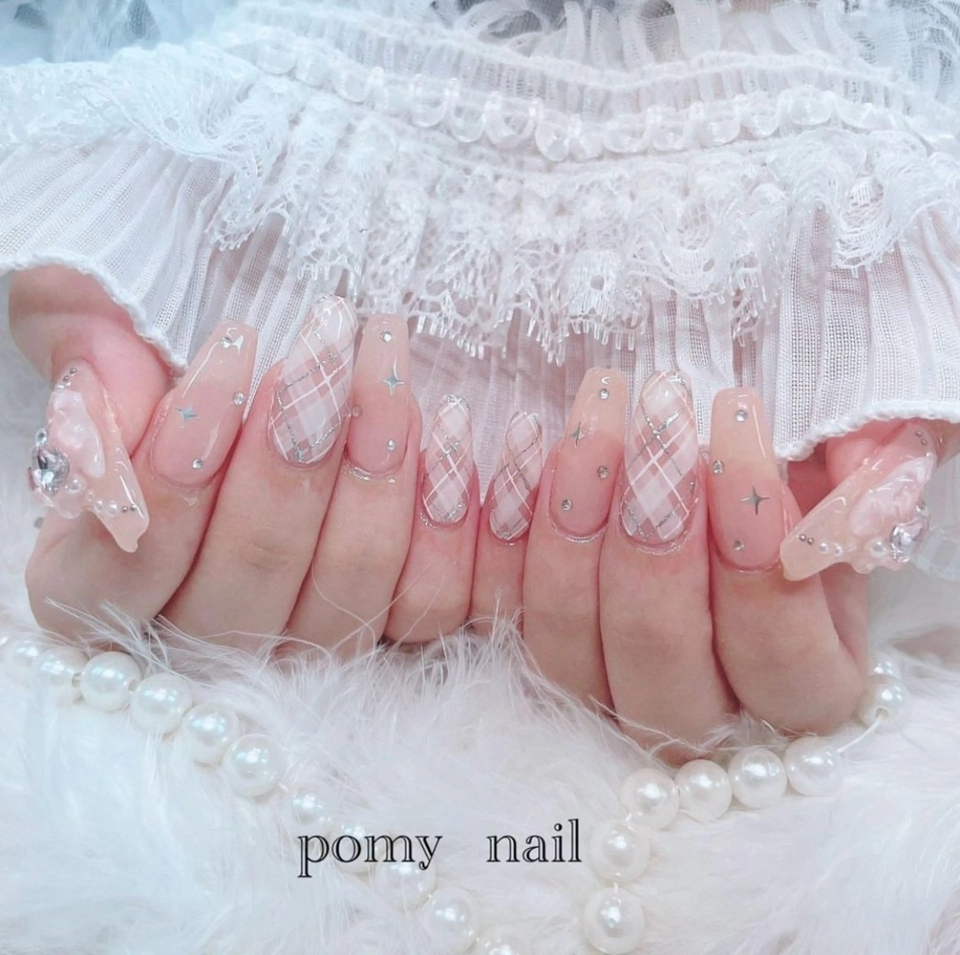ネイル pomy nail 新宿店のネイルデザイン