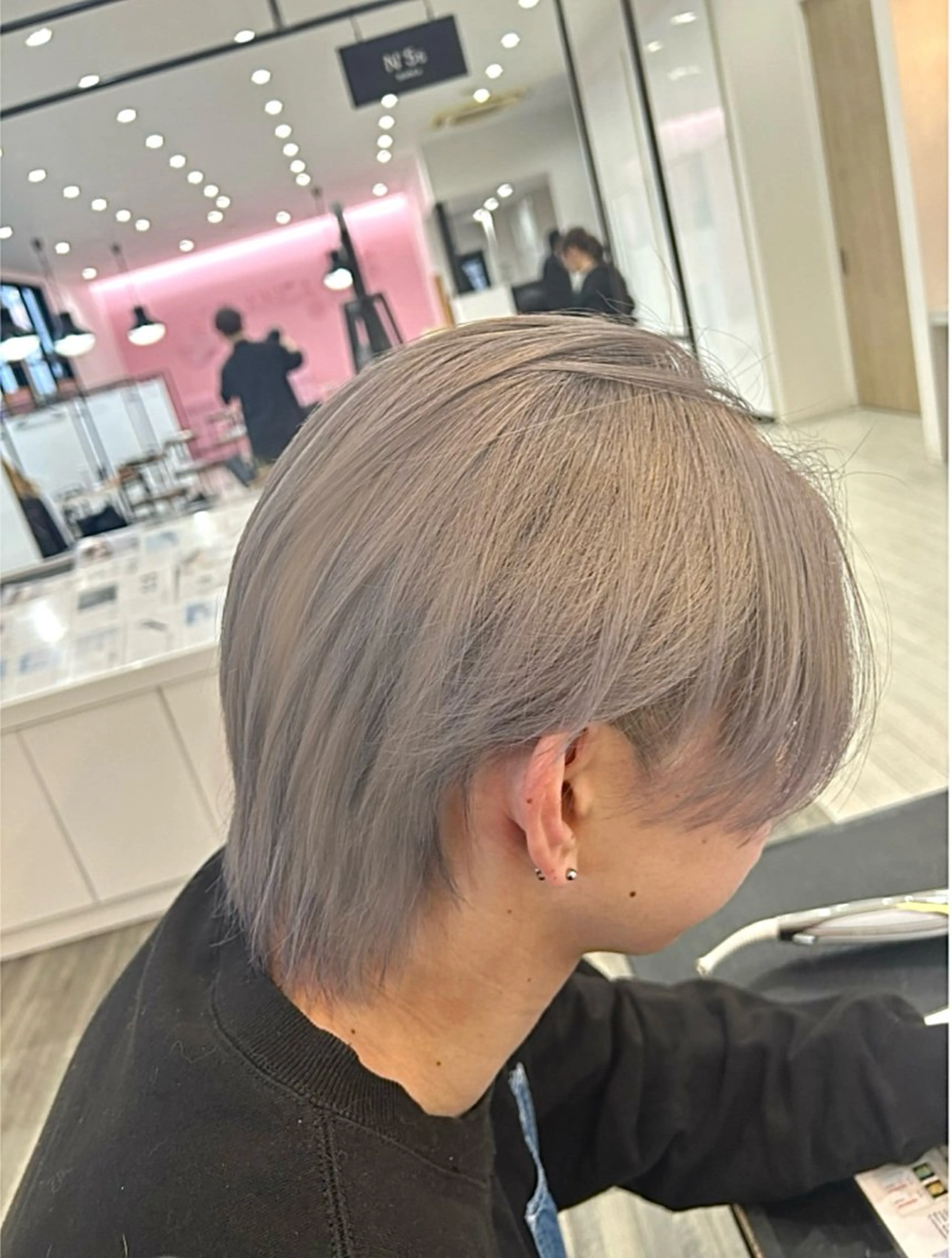 カラー ブロンド シルバー ヘアカラー ♡BIANCA前橋 リこ♡のヘアスタイル