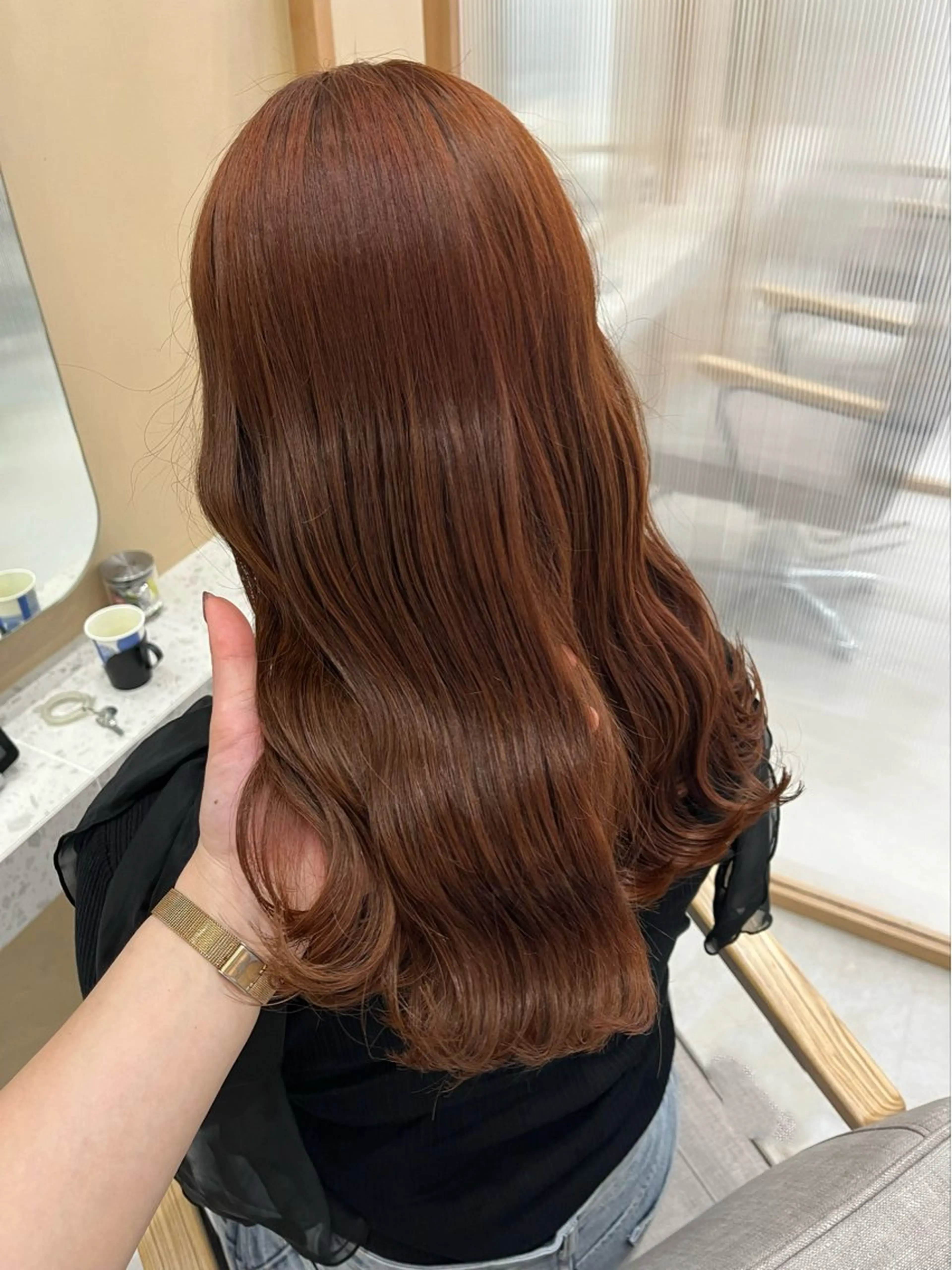 セミロング カラー ヘアアレンジ カット ヘアカラー 暖色韓国ヘア🤍 保科侑花のヘアスタイル