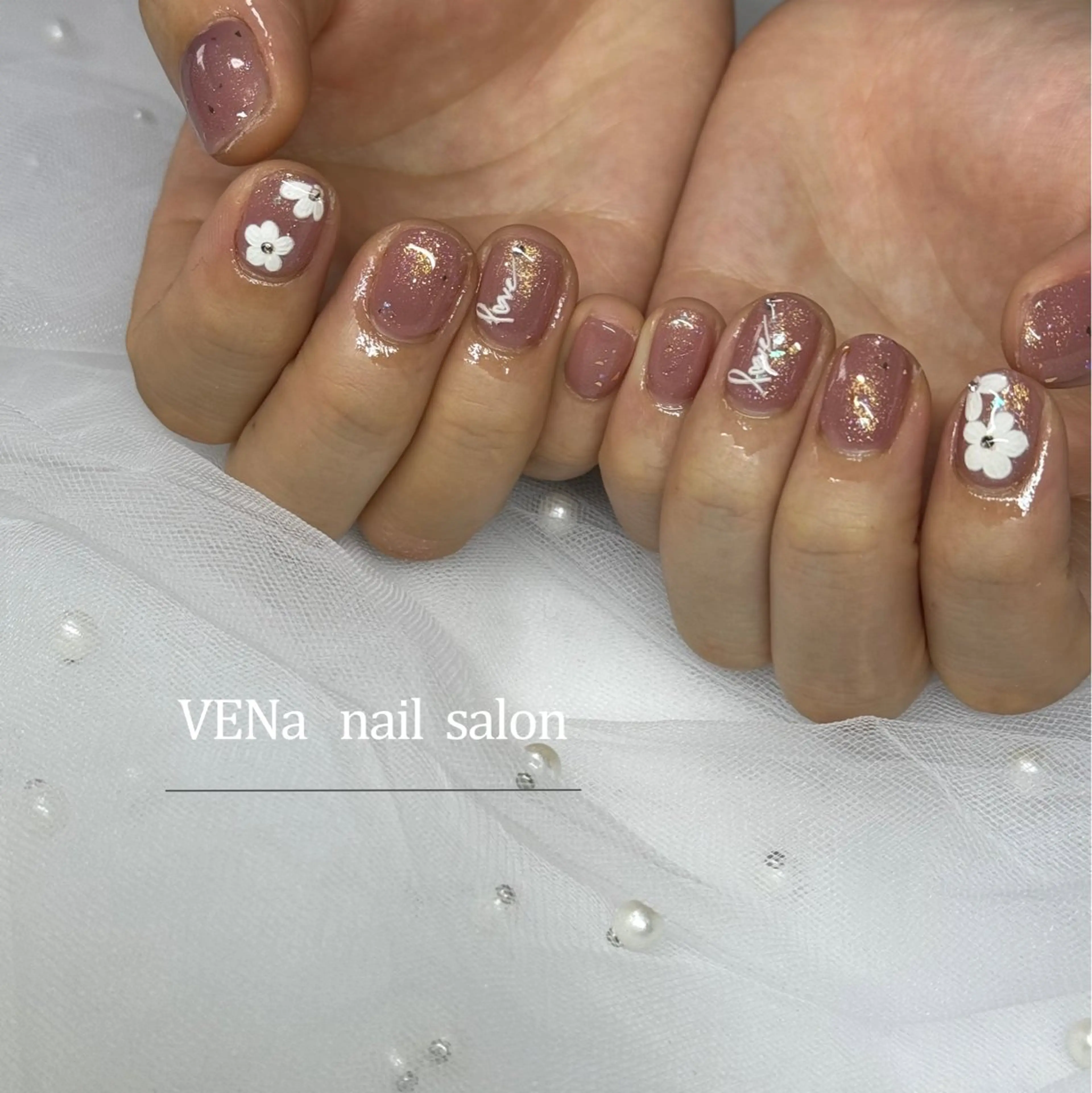 ネイル オーロラネイル フラッシュネイル フットネイル フレンチネイル 氷ネイル・うるうるネイル ハンドネイル VENa eye＆ nail salonのマツエク・マツパデザイン