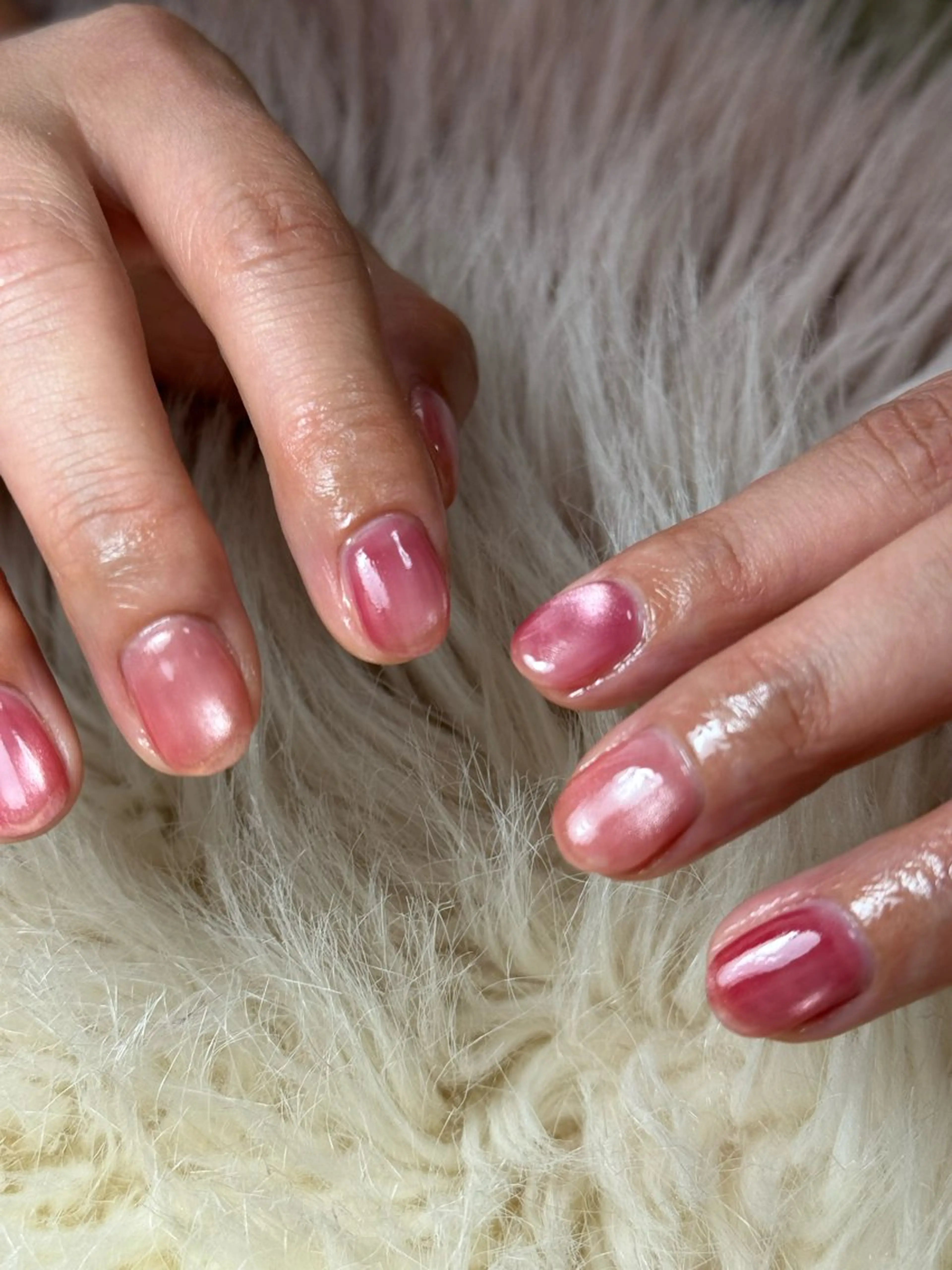 ネイル ジェルネイル 氷ネイル・うるうるネイル 持ち込み パラジェル ピンク ハンドネイル flowers nailのネイルデザイン