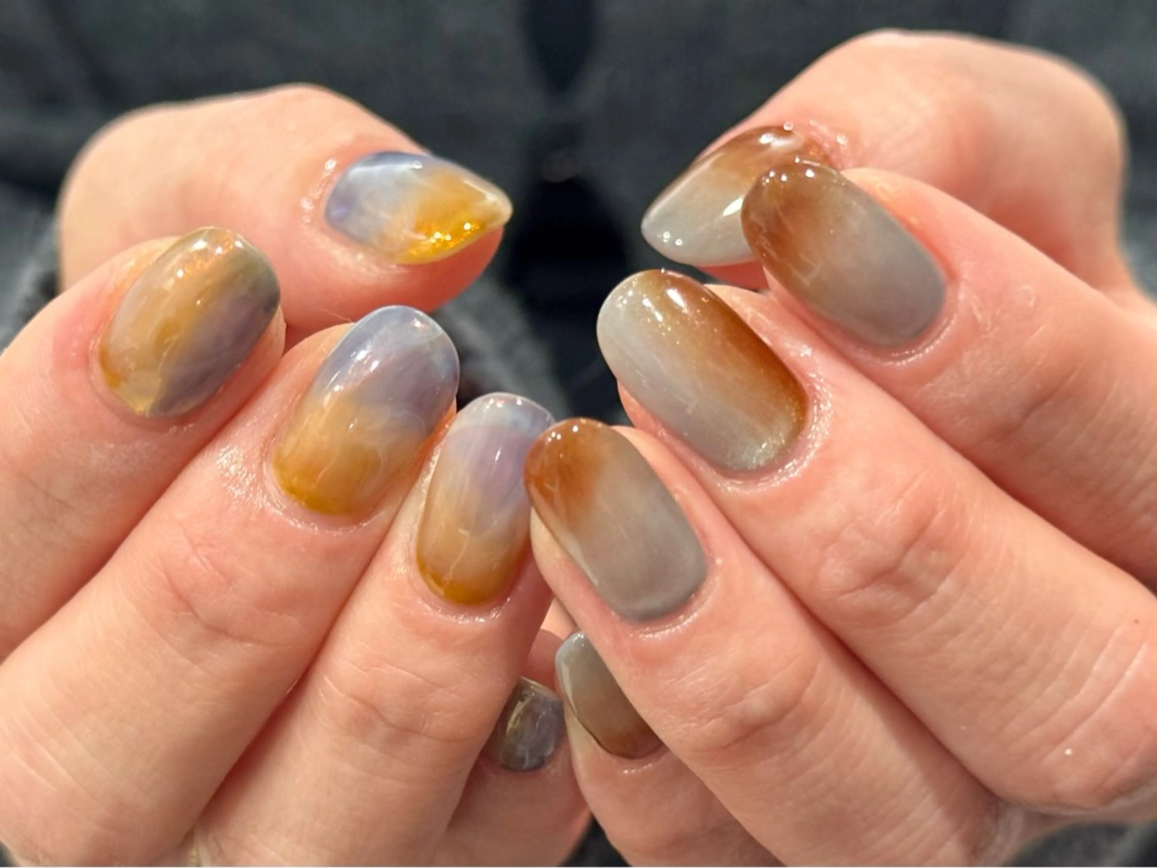 ミディアム AMI 下北沢駅徒歩3分のネイルデザイン